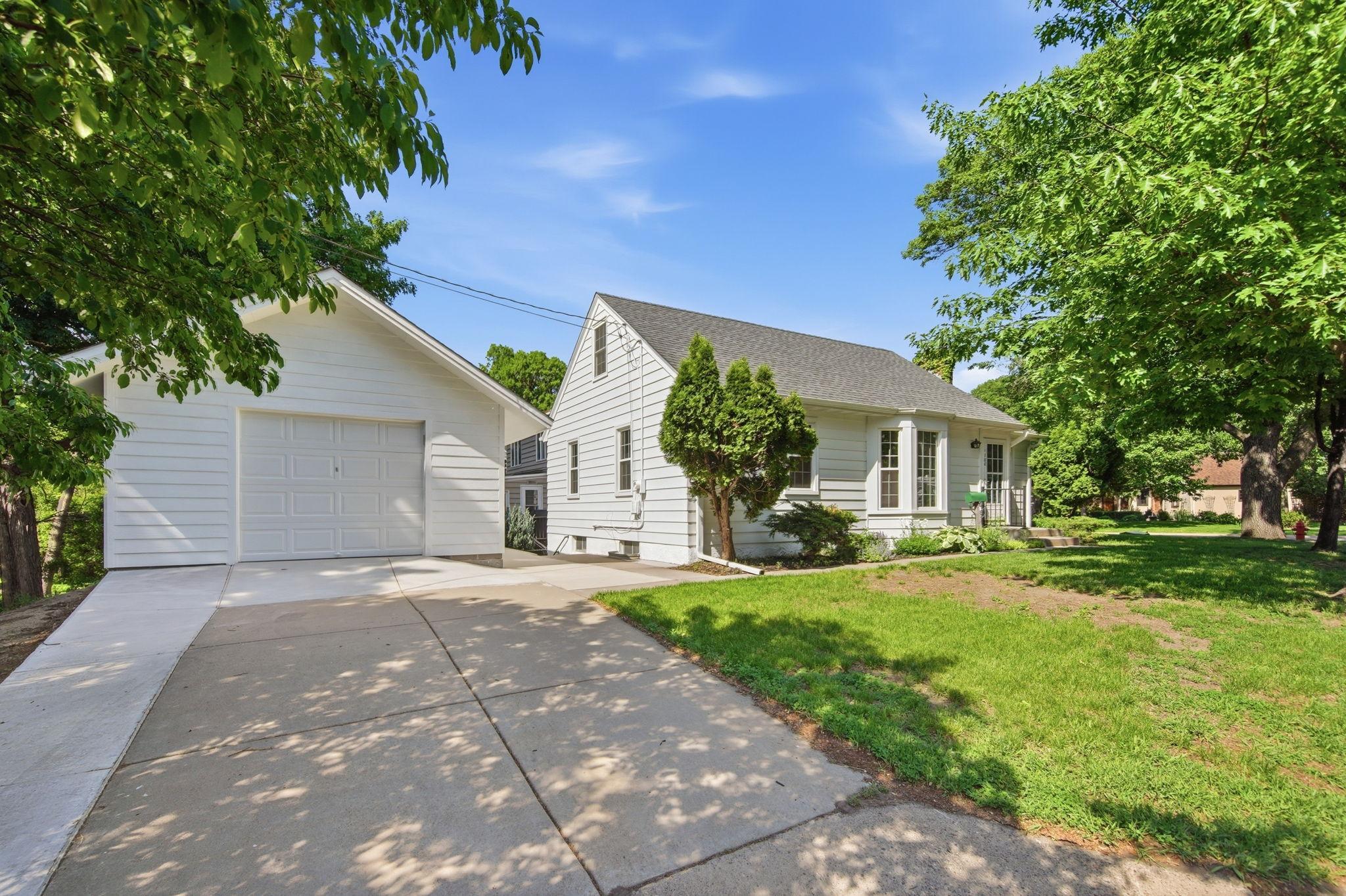 View of Residential at 1100 73rd Street, Richfield MN 55423, Richfield (2 of 28) - Mike Wilen | Minnesota Team Real Estate