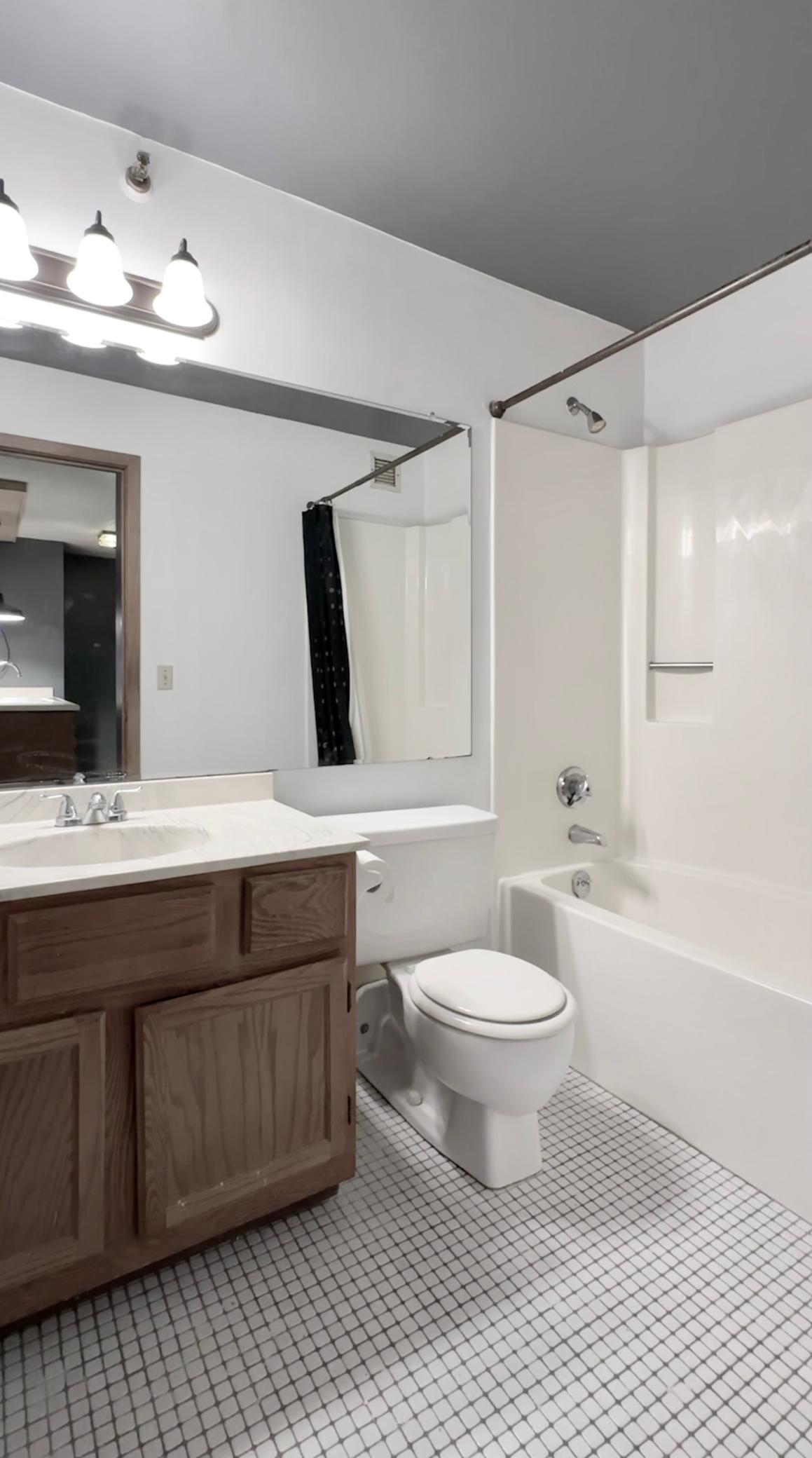View of Residential at 433 7th Street #1711, Minneapolis MN 55415, Minneapolis (11 of 29) - Mike Wilen | Minnesota Team Real Estate