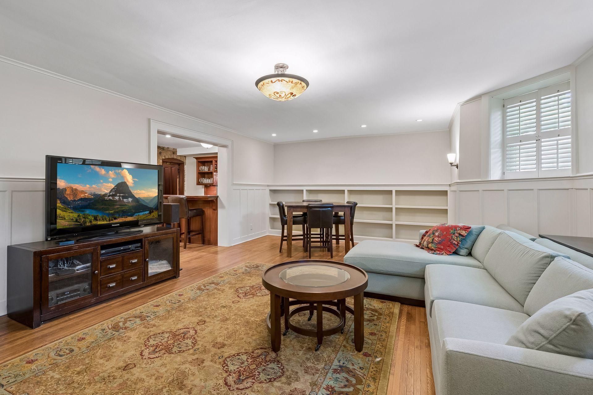 View of Residential at 1790 Irving Avenue, Minneapolis MN 55403, Minneapolis (53 of 73) - Mike Wilen | Minnesota Team Real Estate