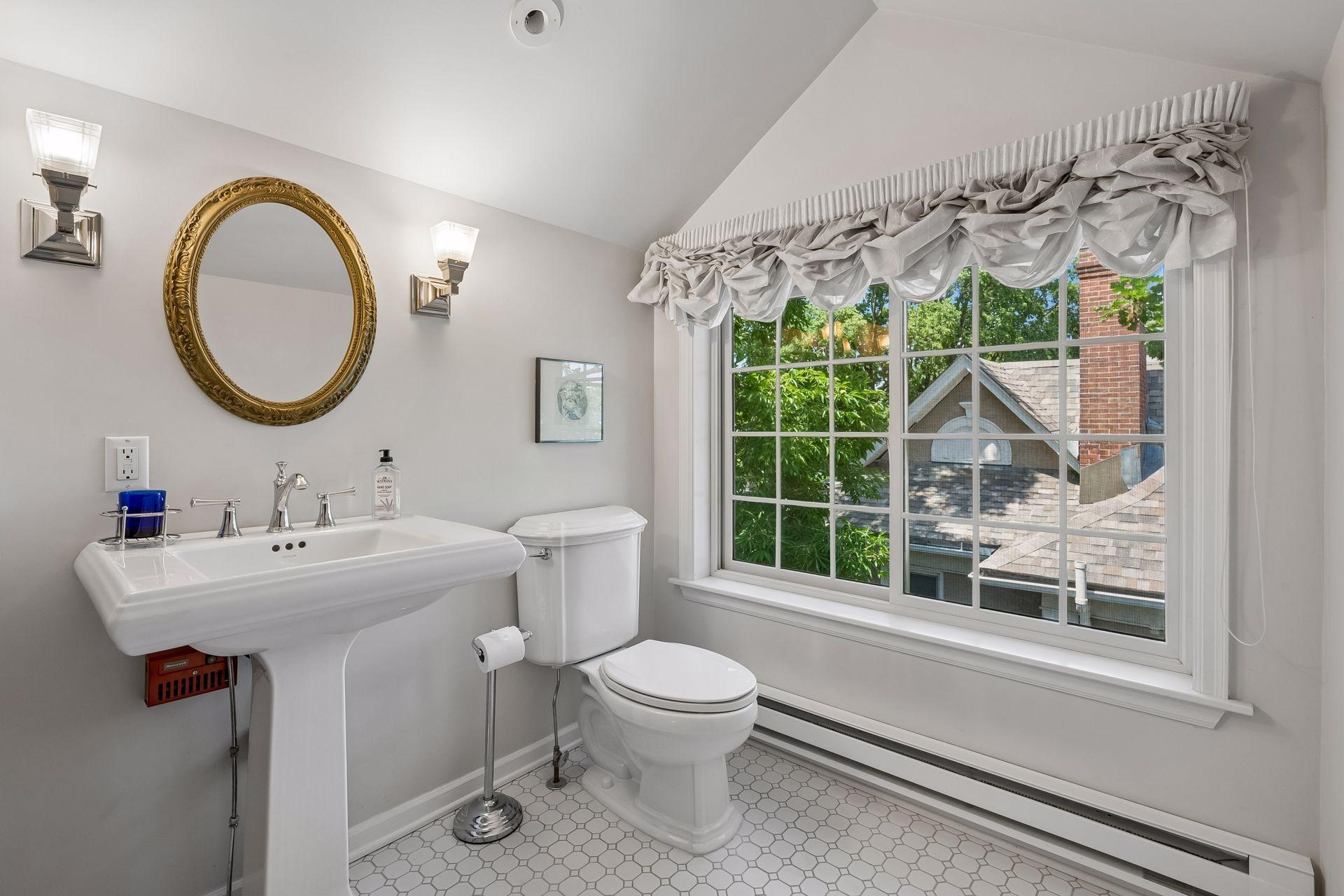 View of Residential at 1790 Irving Avenue, Minneapolis MN 55403, Minneapolis (48 of 73) - Mike Wilen | Minnesota Team Real Estate