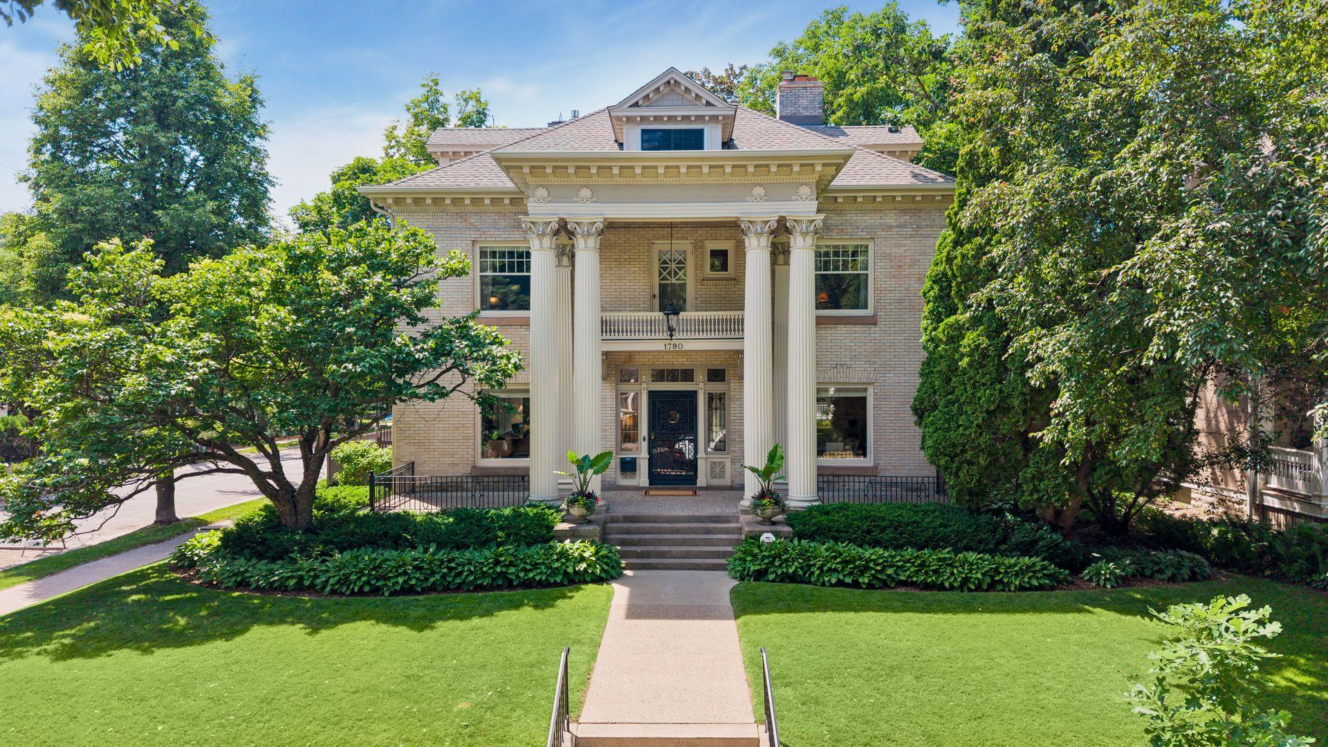 View of Residential at 1790 Irving Avenue, Minneapolis MN 55403, Minneapolis (73 of 73) - Mike Wilen | Minnesota Team Real Estate