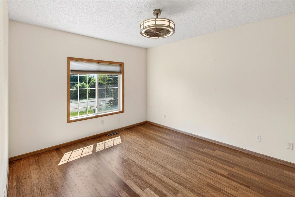 View of Residential at 18576 Euclid Path, Farmington MN 55024, Farmington (18 of 37) - Mike Wilen | Minnesota Team Real Estate