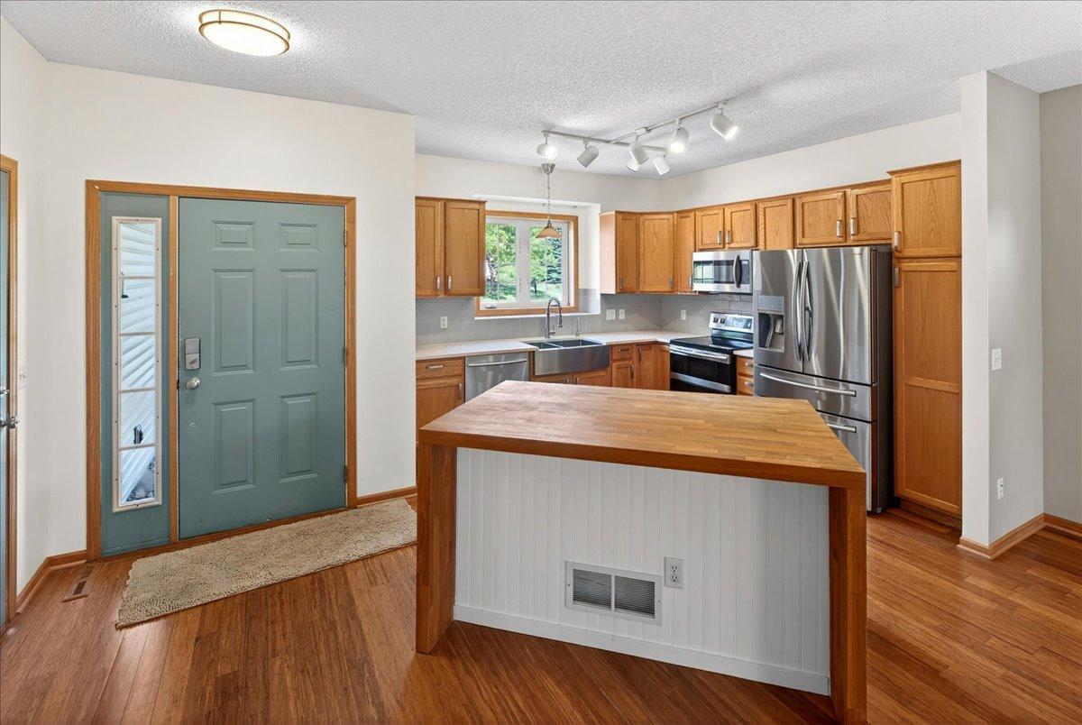 View of Residential at 18576 Euclid Path, Farmington MN 55024, Farmington (3 of 37) - Mike Wilen | Minnesota Team Real Estate