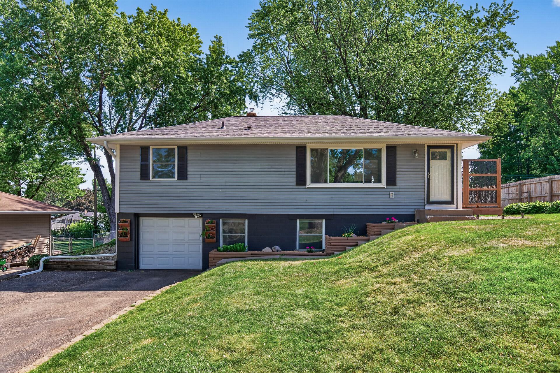 View of Residential at 3944 Lakewood Avenue, White Bear Lake MN 55110, White Bear Lake - Mike Wilen | Minnesota Team Real Estate