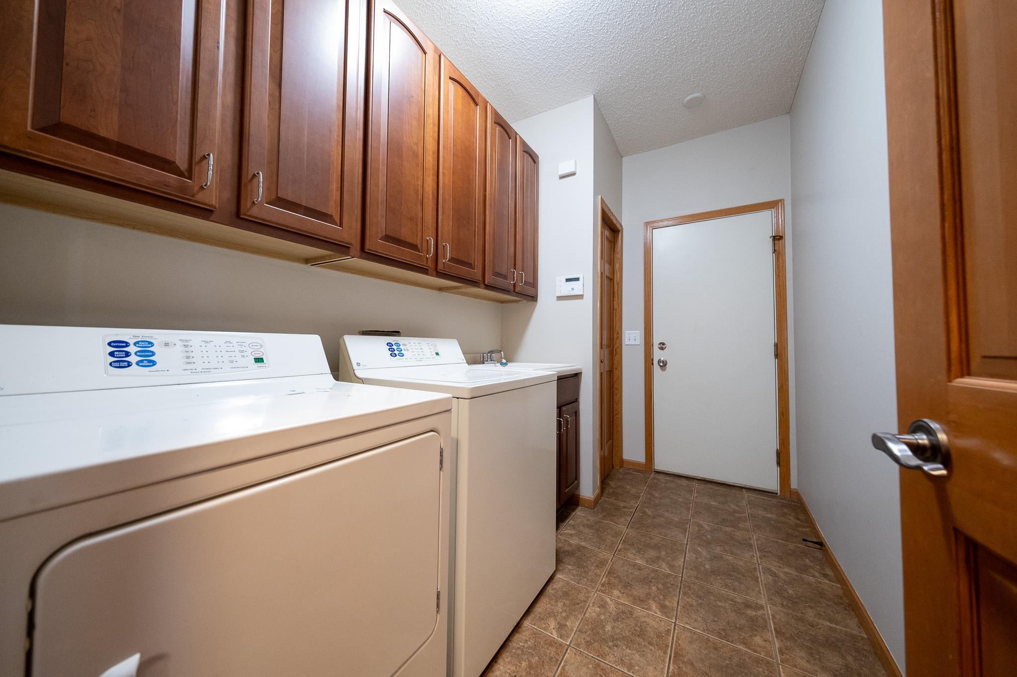 View of Residential at 17461 Haralson Drive, Eden Prairie MN 55347, Eden Prairie (34 of 39) - Mike Wilen | Minnesota Team Real Estate