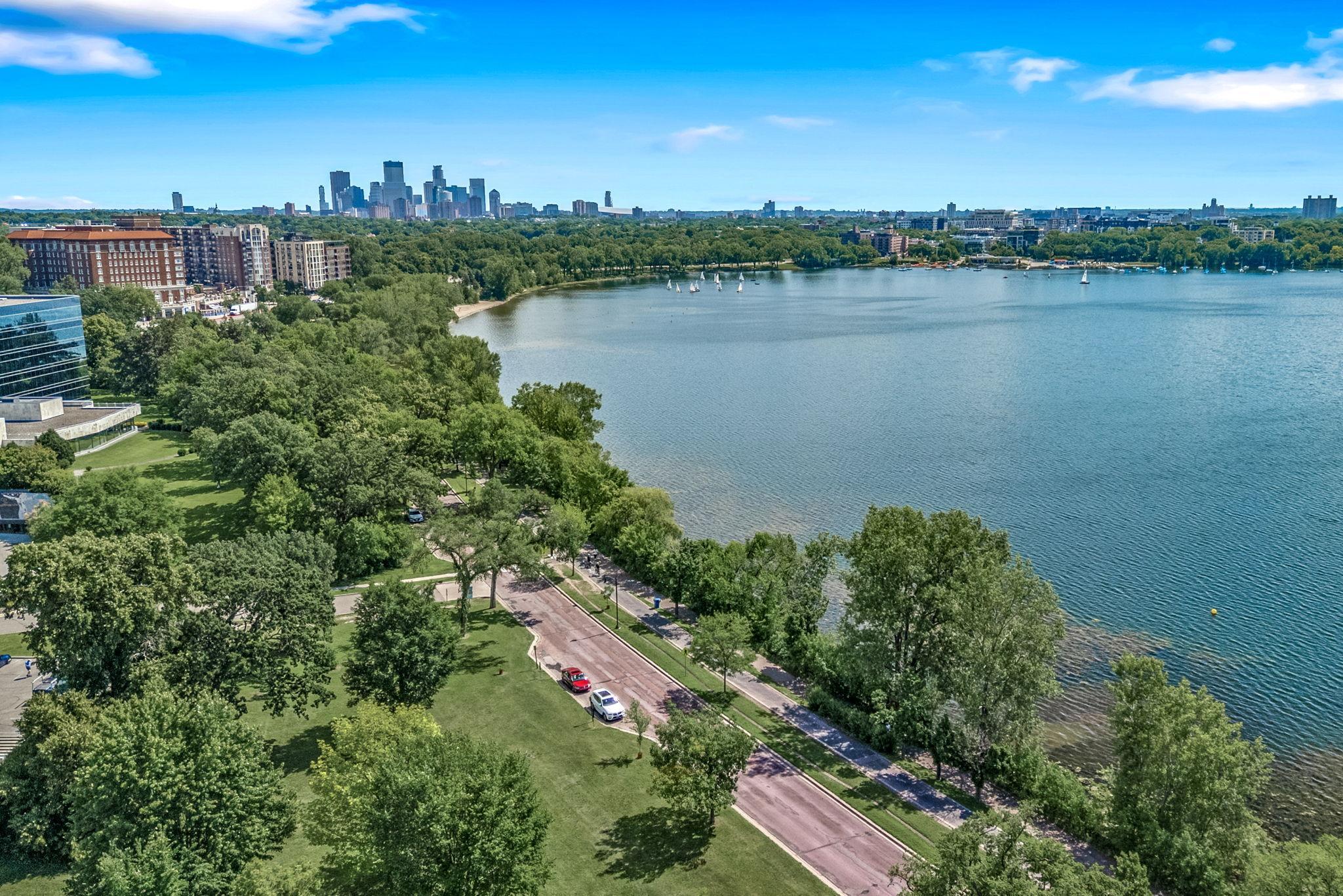 View of Residential at 3447 Saint Louis Avenue, Minneapolis MN 55416, Minneapolis (48 of 53) - Mike Wilen | Minnesota Team Real Estate