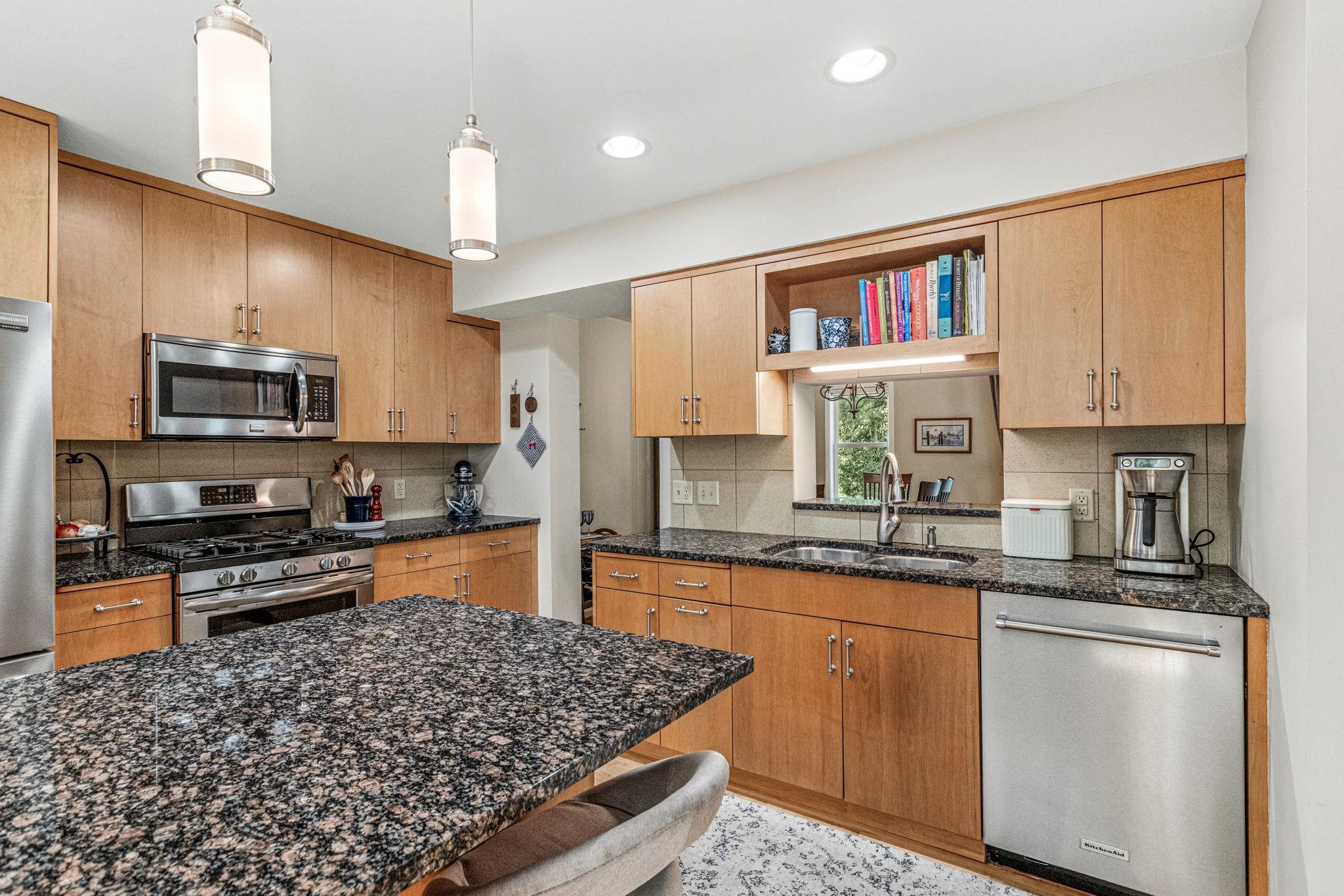 View of Residential at 3447 Saint Louis Avenue, Minneapolis MN 55416, Minneapolis (41 of 53) - Mike Wilen | Minnesota Team Real Estate