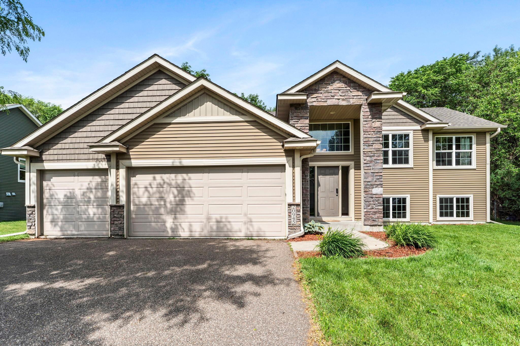 View of Residential at 20945 Catalina Way, Farmington MN 55024, Farmington (5 of 65) - Mike Wilen | Minnesota Team Real Estate