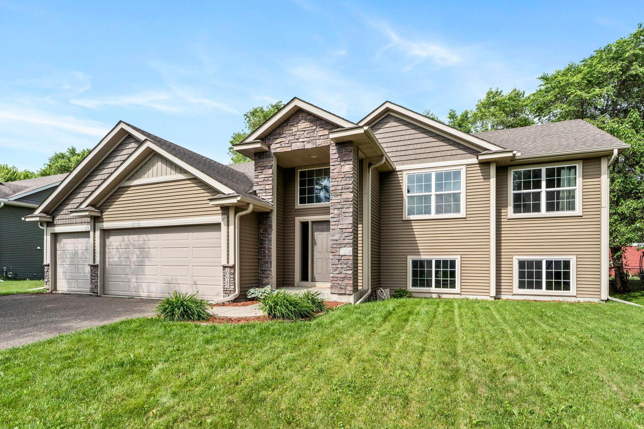 View of Residential at 20945 Catalina Way, Farmington MN 55024, Farmington (7 of 65) - Mike Wilen | Minnesota Team Real Estate