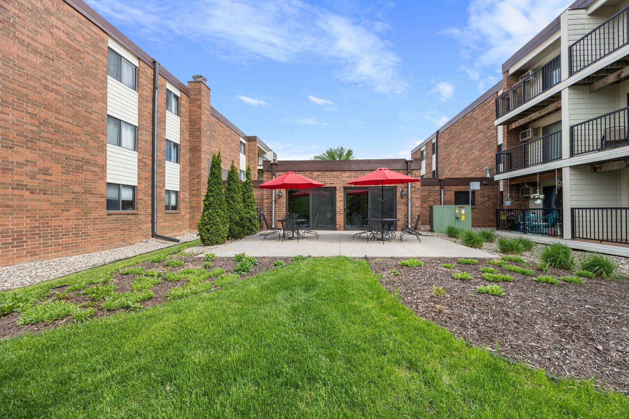 View of Residential at 4 Pine Tree Drive #212, Arden Hills MN 55112, Arden Hills (16 of 18) - Mike Wilen | Minnesota Team Real Estate