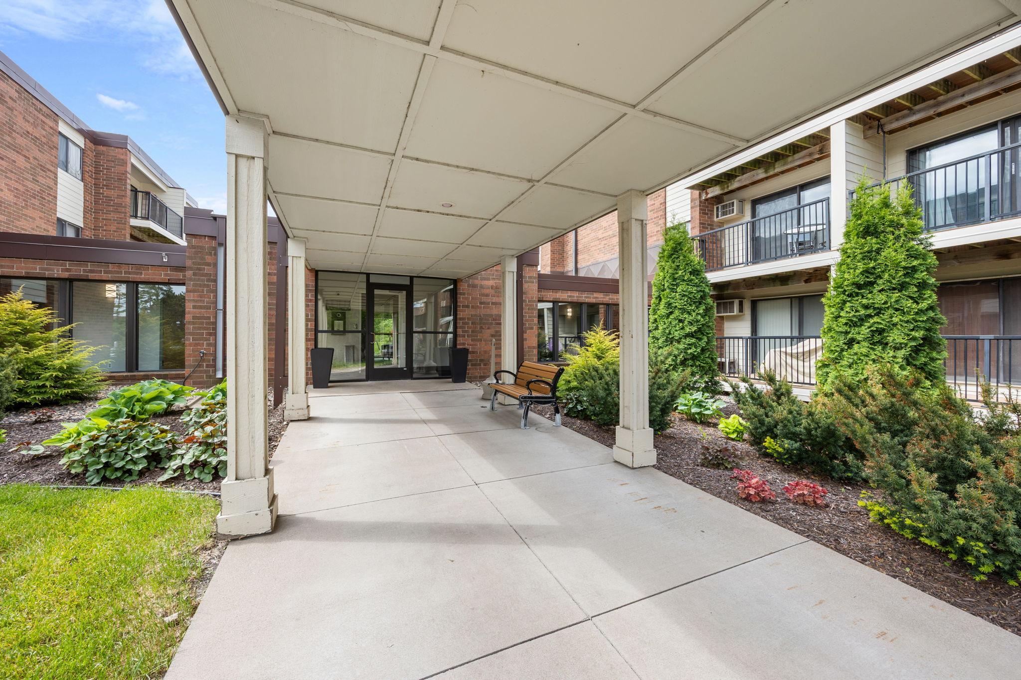 View of Residential at 4 Pine Tree Drive #212, Arden Hills MN 55112, Arden Hills (17 of 18) - Mike Wilen | Minnesota Team Real Estate