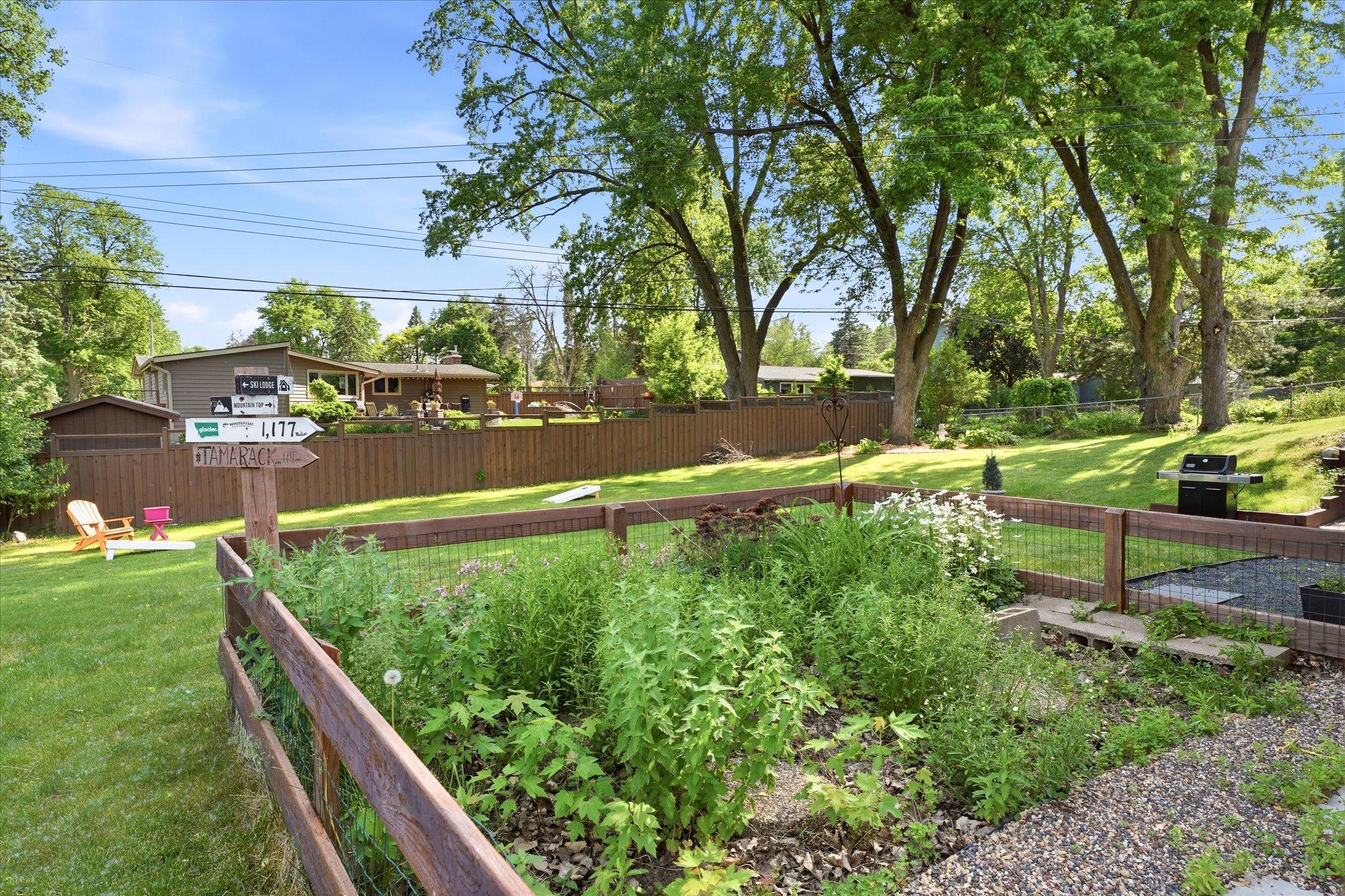 View of Residential at 8015 Wynnwood Road, Golden Valley MN 55427, Golden Valley (39 of 43) - Mike Wilen | Minnesota Team Real Estate