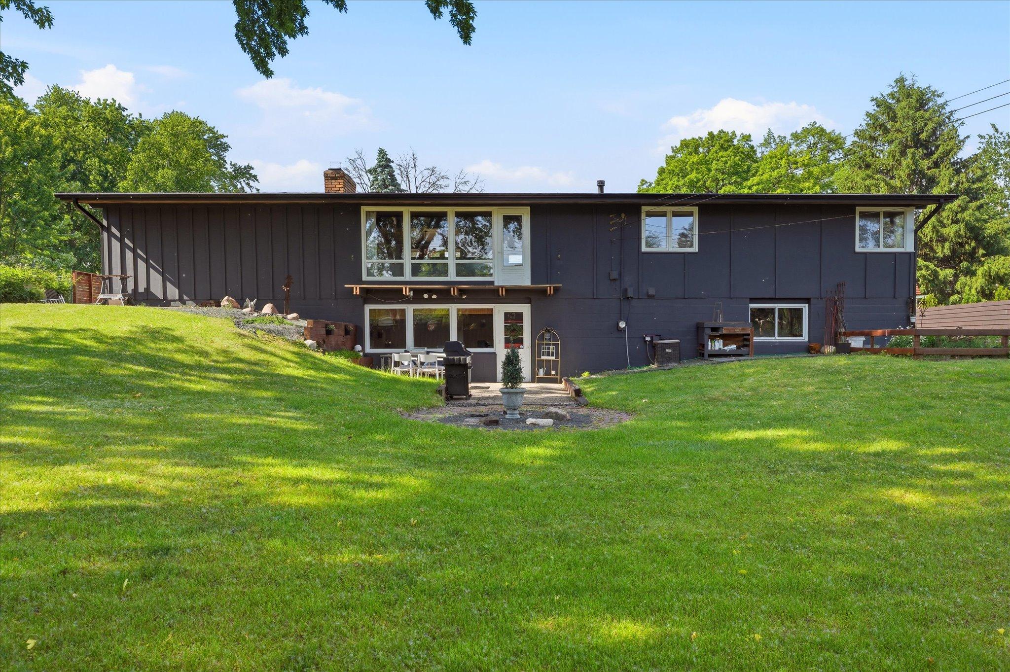 View of Residential at 8015 Wynnwood Road, Golden Valley MN 55427, Golden Valley (36 of 43) - Mike Wilen | Minnesota Team Real Estate