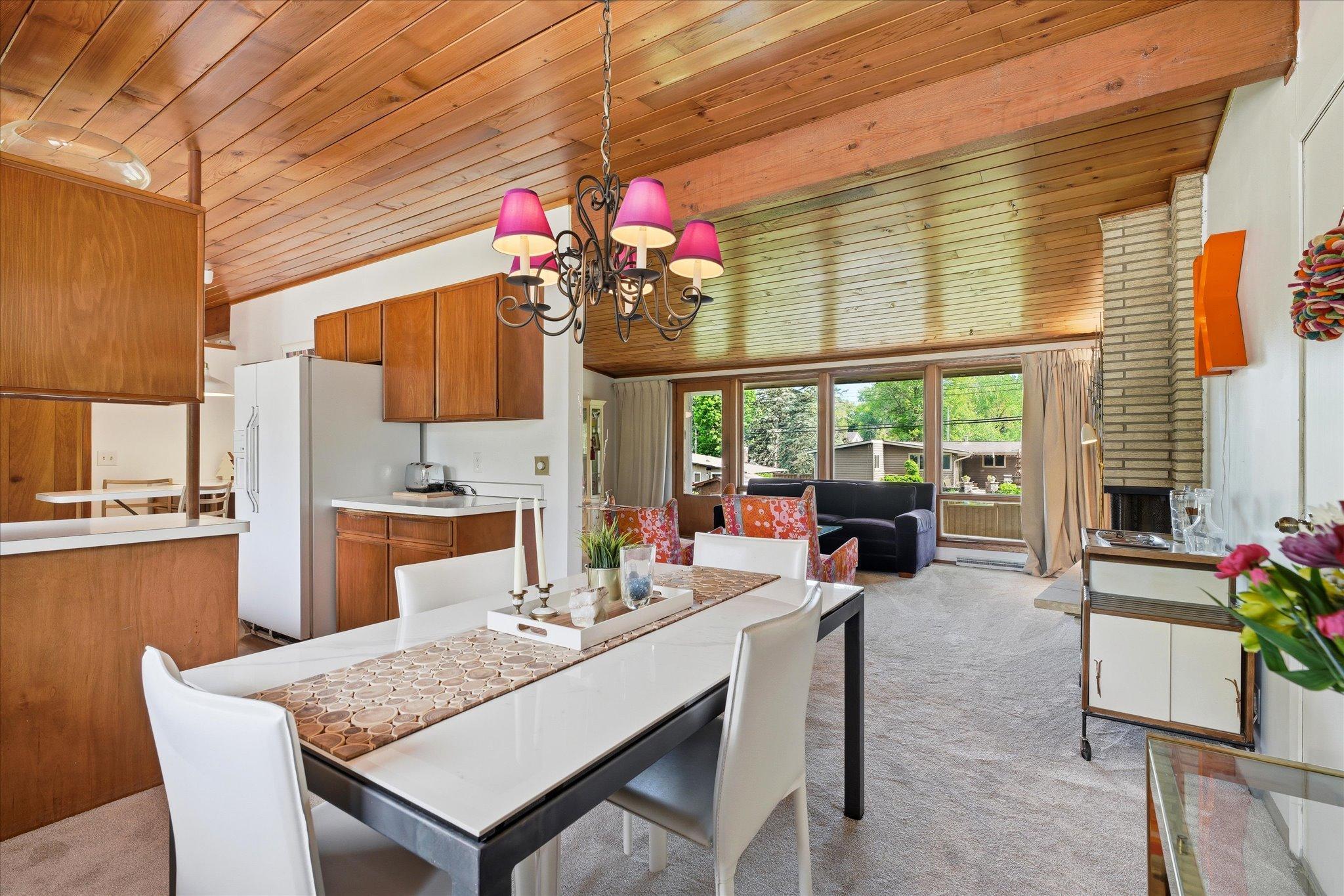 View of Residential at 8015 Wynnwood Road, Golden Valley MN 55427, Golden Valley (18 of 43) - Mike Wilen | Minnesota Team Real Estate