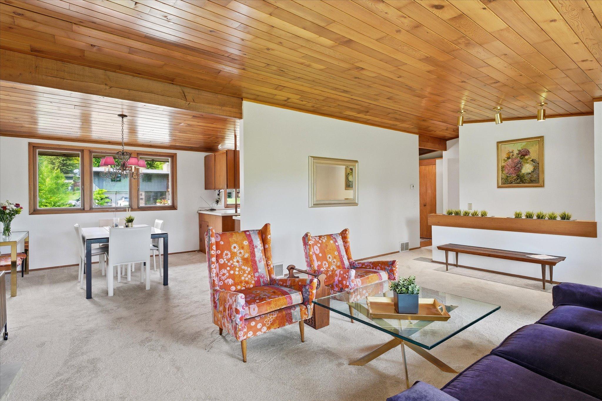 View of Residential at 8015 Wynnwood Road, Golden Valley MN 55427, Golden Valley (11 of 43) - Mike Wilen | Minnesota Team Real Estate