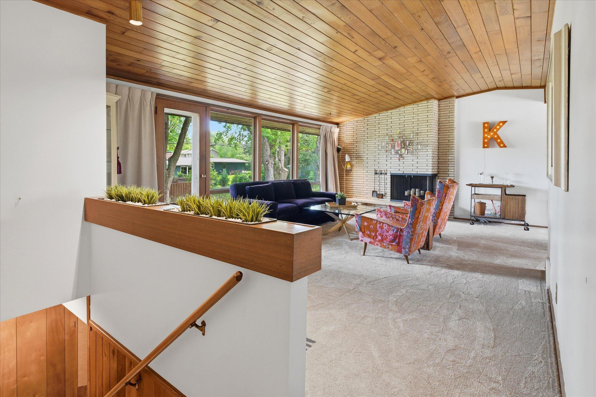 View of Residential at 8015 Wynnwood Road, Golden Valley MN 55427, Golden Valley (8 of 43) - Mike Wilen | Minnesota Team Real Estate