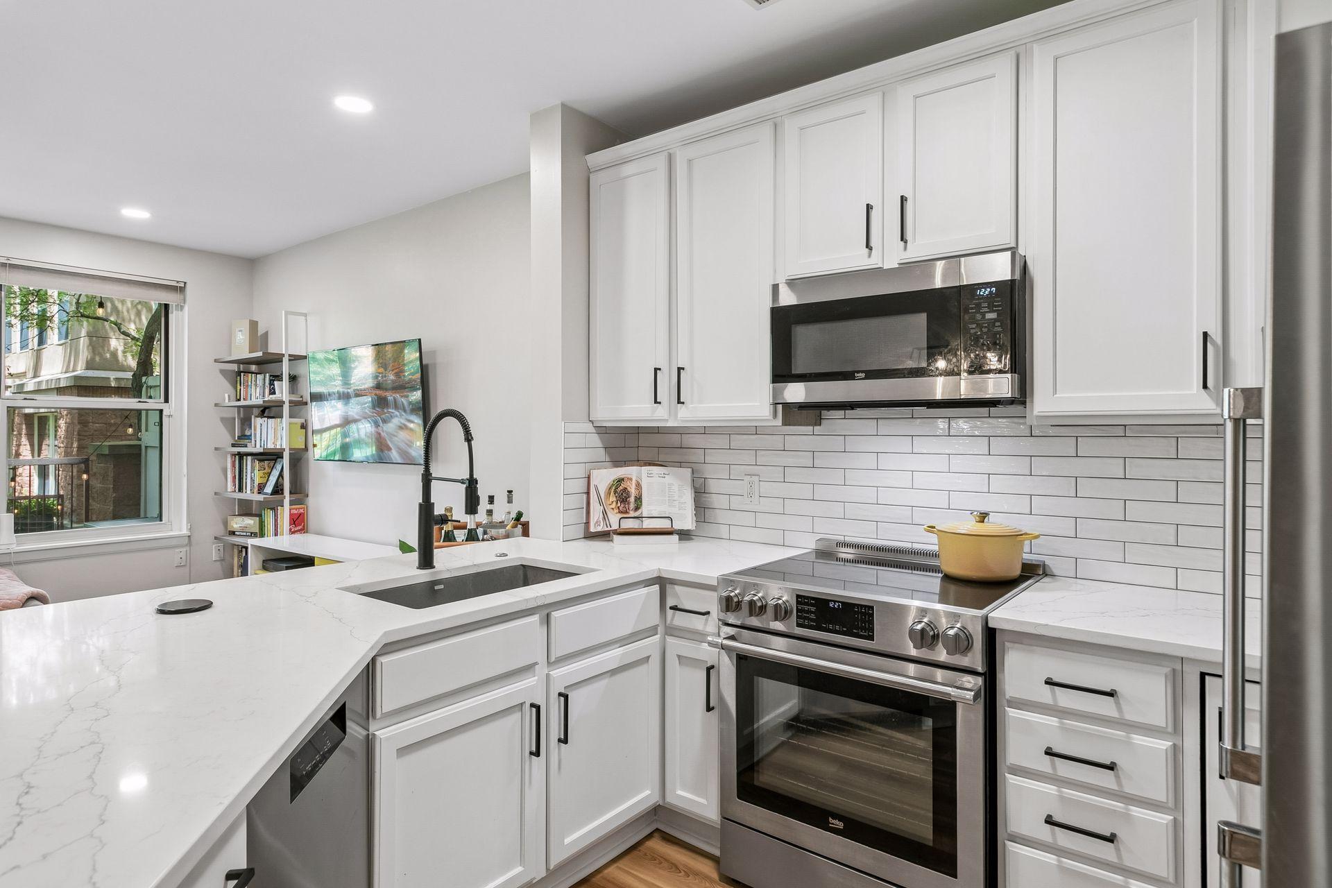 View of Residential at 660 2nd Street #118, Minneapolis MN 55401, Minneapolis (16 of 50) - Mike Wilen | Minnesota Team Real Estate