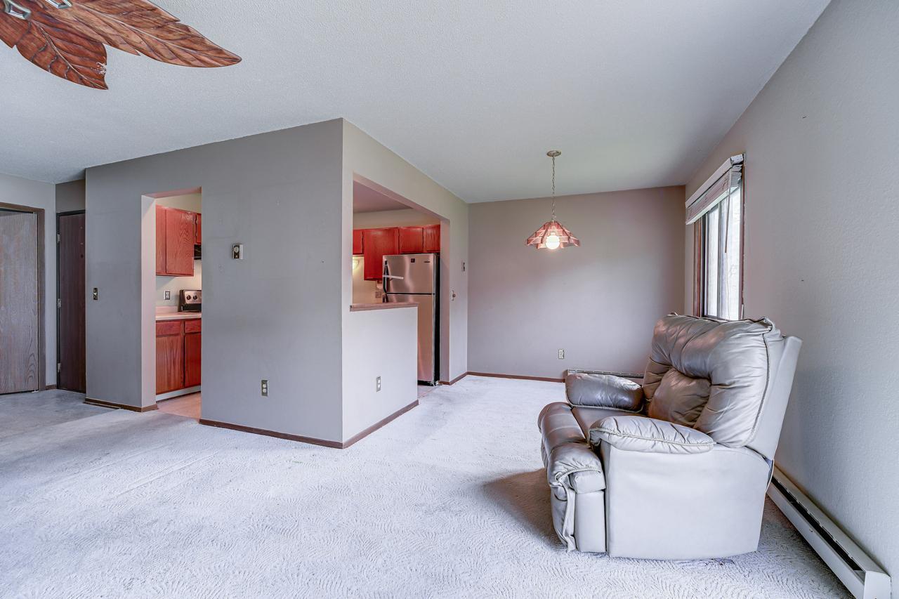 View of Residential at 1601 Cohansey Street #204, Saint Paul MN 55117, Saint Paul (17 of 38) - Mike Wilen | Minnesota Team Real Estate