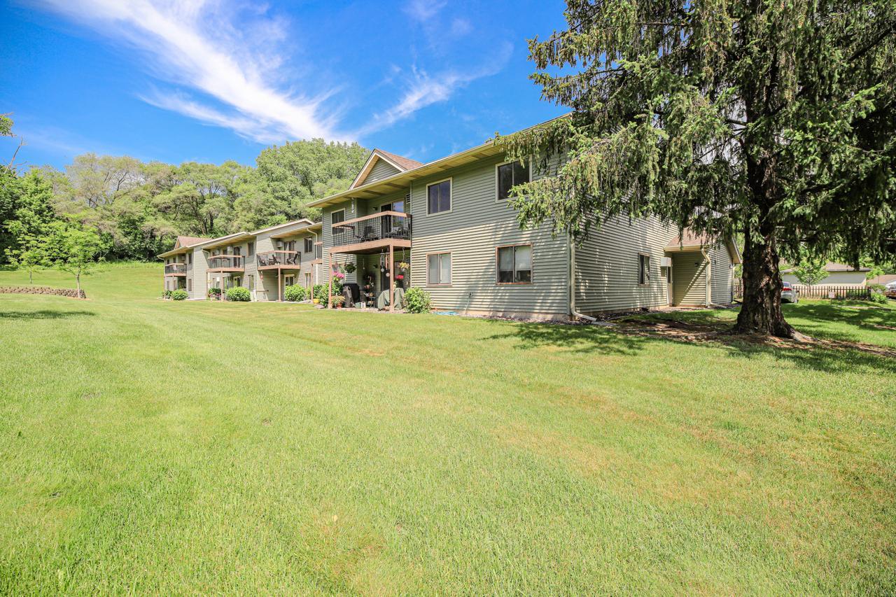 View of Residential at 1601 Cohansey Street #204, Saint Paul MN 55117, Saint Paul (32 of 38) - Mike Wilen | Minnesota Team Real Estate