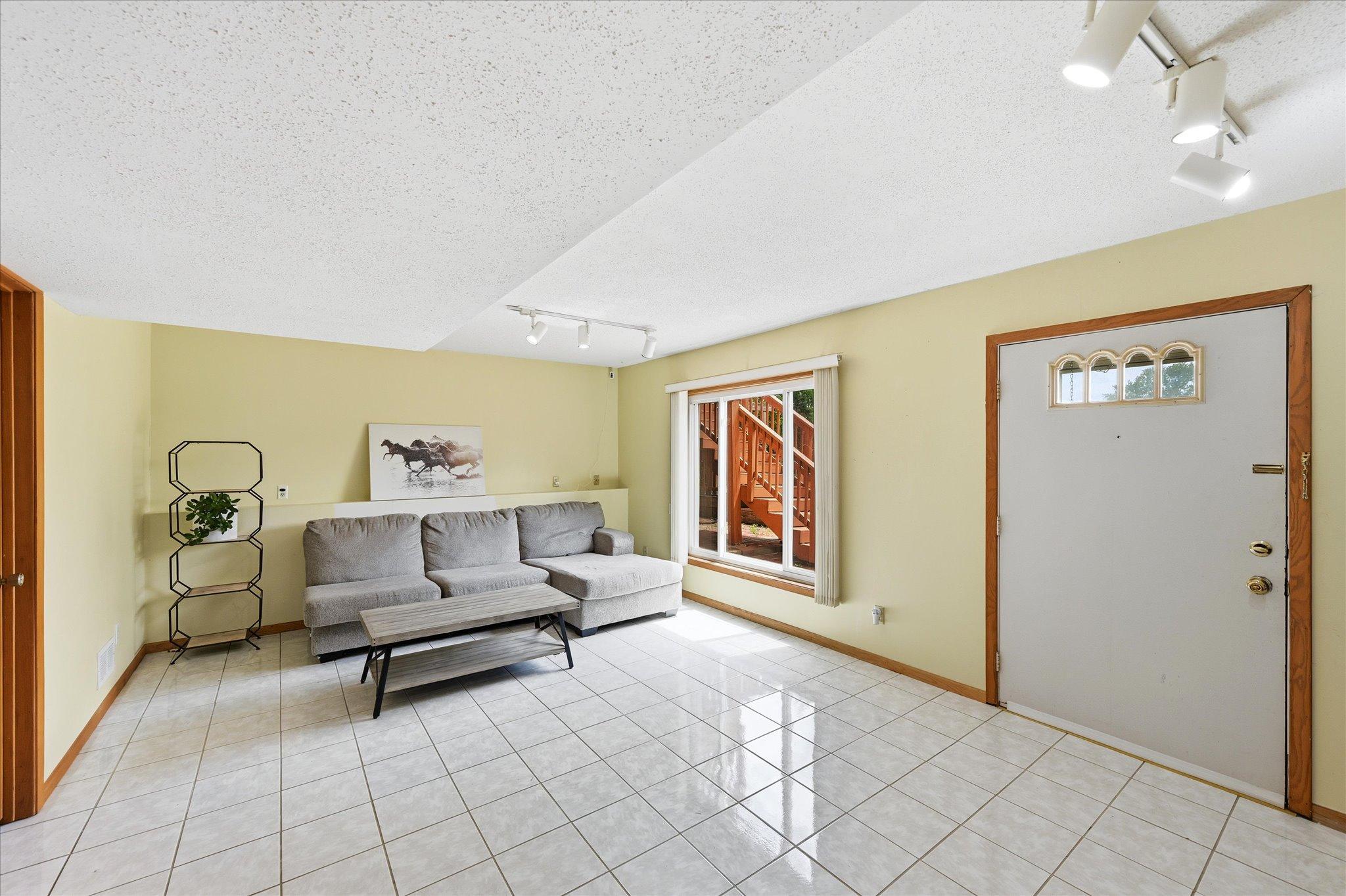 View of Residential at 4516 Whitetail Way, Eagan MN 55123, Eagan (32 of 47) - Mike Wilen | Minnesota Team Real Estate