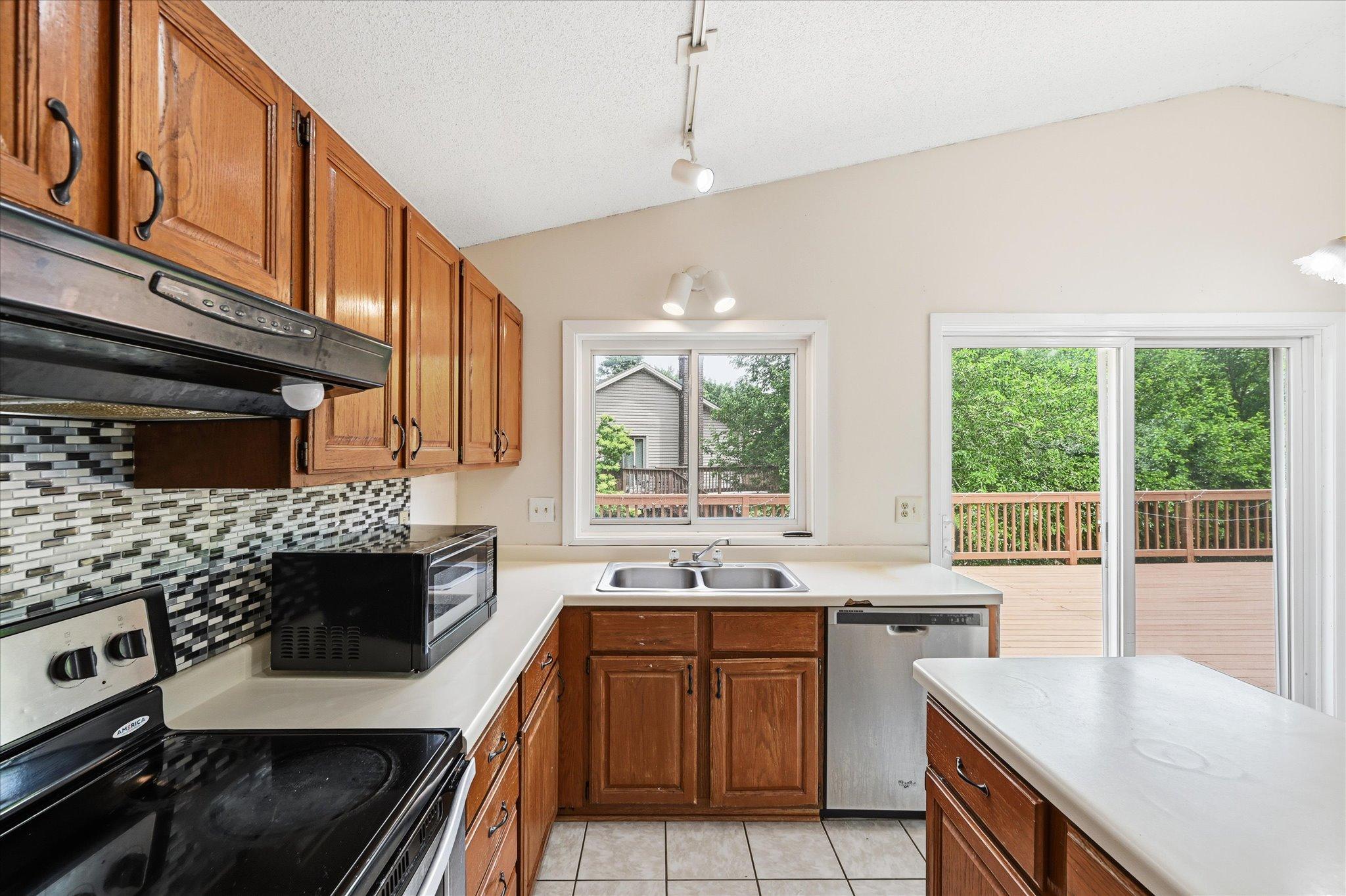 View of Residential at 4516 Whitetail Way, Eagan MN 55123, Eagan (24 of 47) - Mike Wilen | Minnesota Team Real Estate