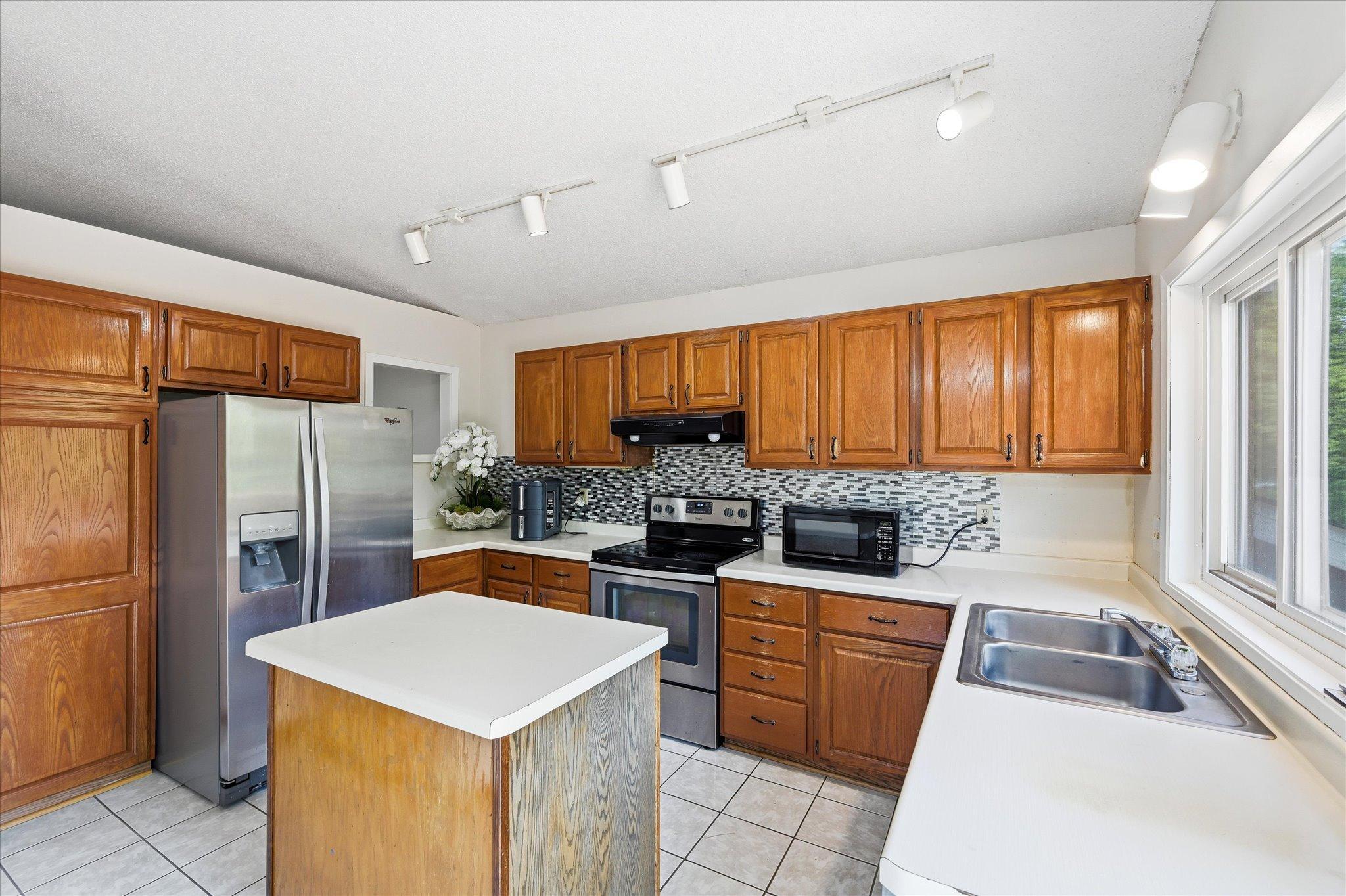 View of Residential at 4516 Whitetail Way, Eagan MN 55123, Eagan (22 of 47) - Mike Wilen | Minnesota Team Real Estate