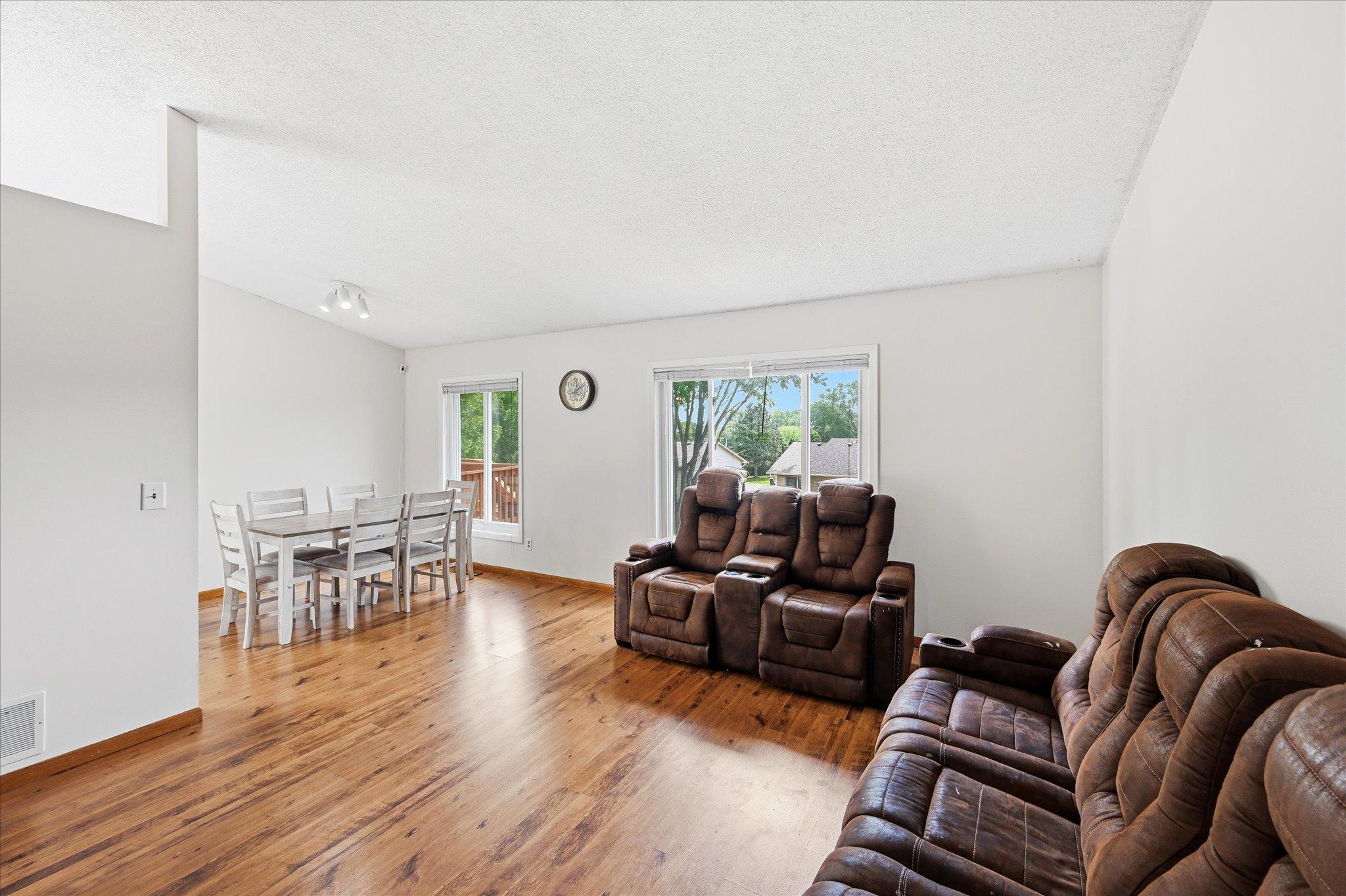 View of Residential at 4516 Whitetail Way, Eagan MN 55123, Eagan (13 of 47) - Mike Wilen | Minnesota Team Real Estate