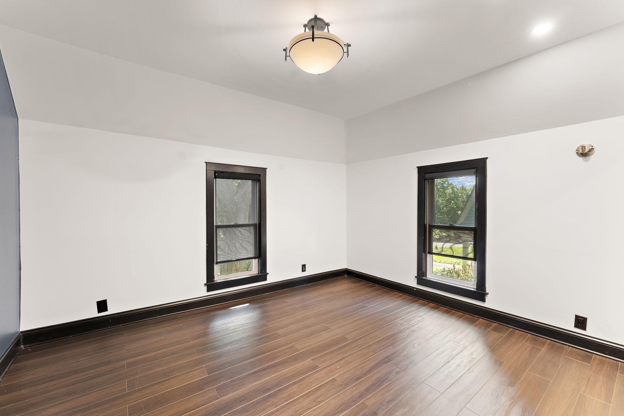 View of Residential at 1723 Hewitt Avenue, Saint Paul MN 55104, Saint Paul (2 of 26) - Mike Wilen | Minnesota Team Real Estate