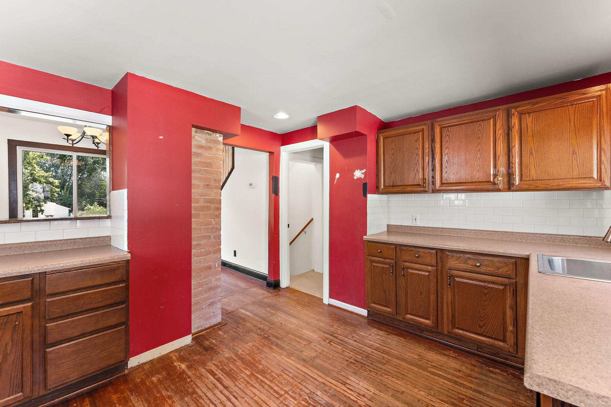 View of Residential at 1723 Hewitt Avenue, Saint Paul MN 55104, Saint Paul (16 of 26) - Mike Wilen | Minnesota Team Real Estate