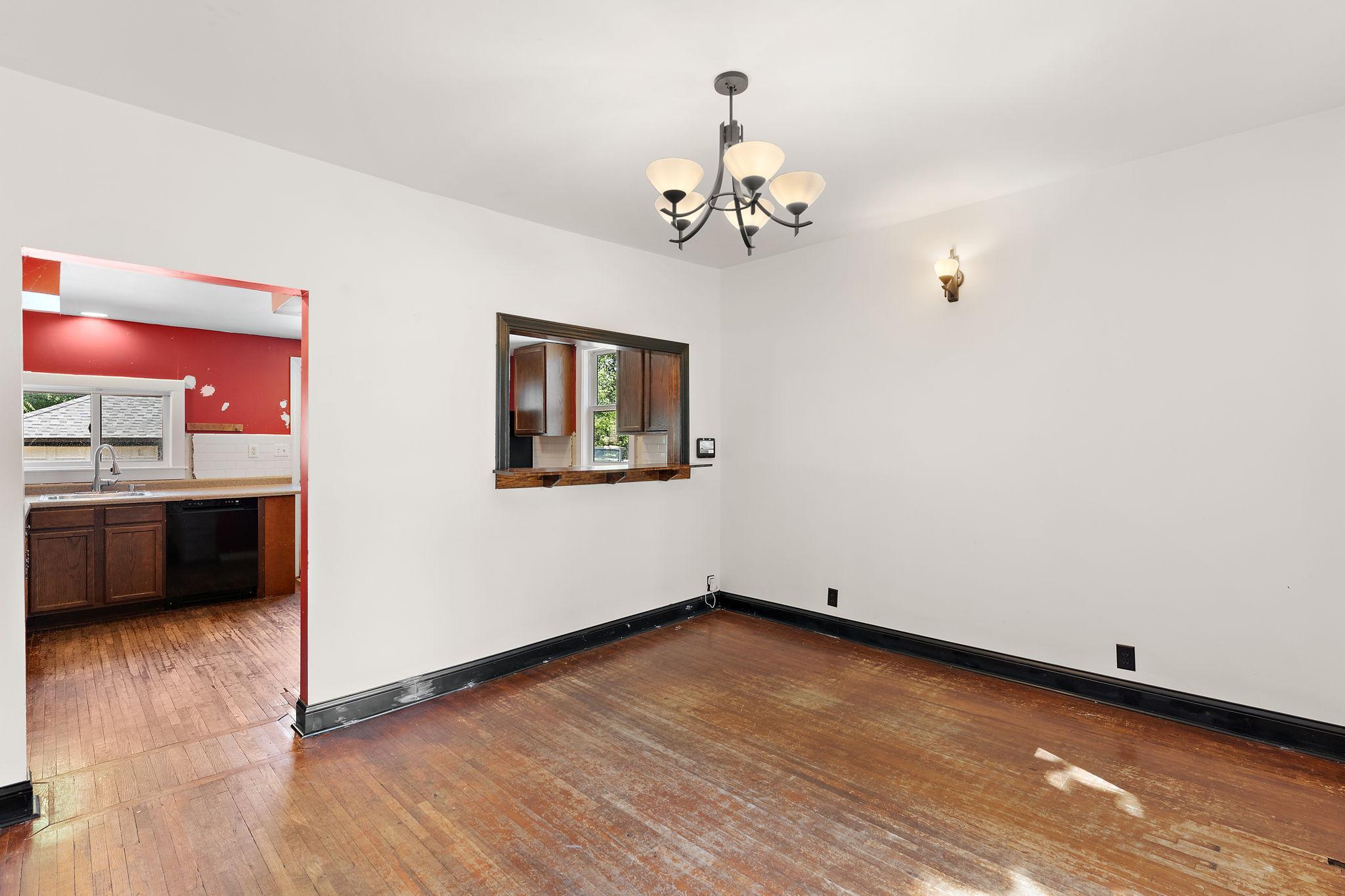 View of Residential at 1723 Hewitt Avenue, Saint Paul MN 55104, Saint Paul (12 of 26) - Mike Wilen | Minnesota Team Real Estate