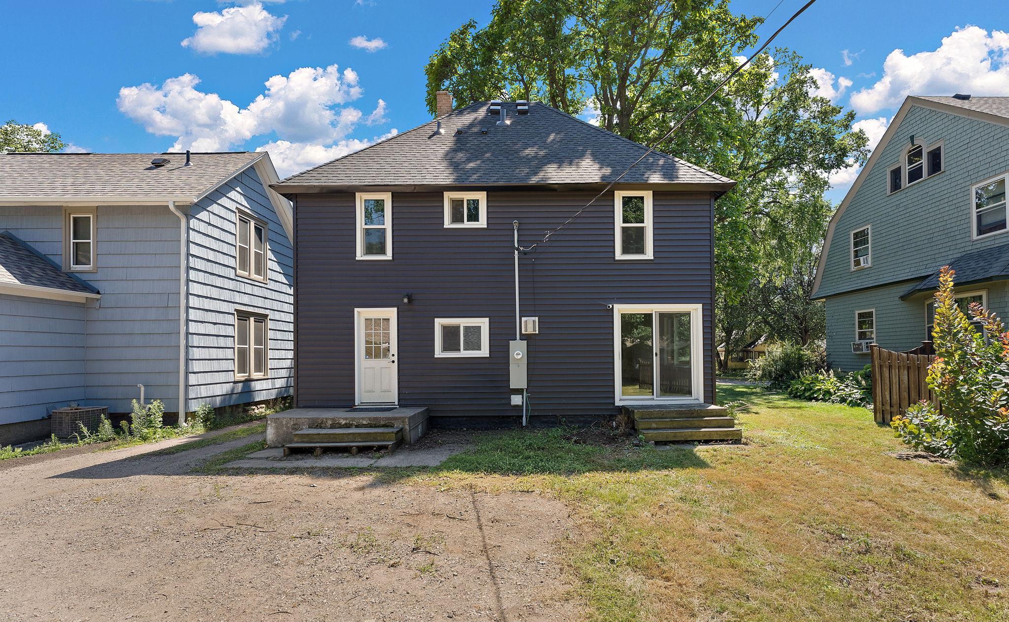 View of Residential at 1723 Hewitt Avenue, Saint Paul MN 55104, Saint Paul (23 of 26) - Mike Wilen | Minnesota Team Real Estate