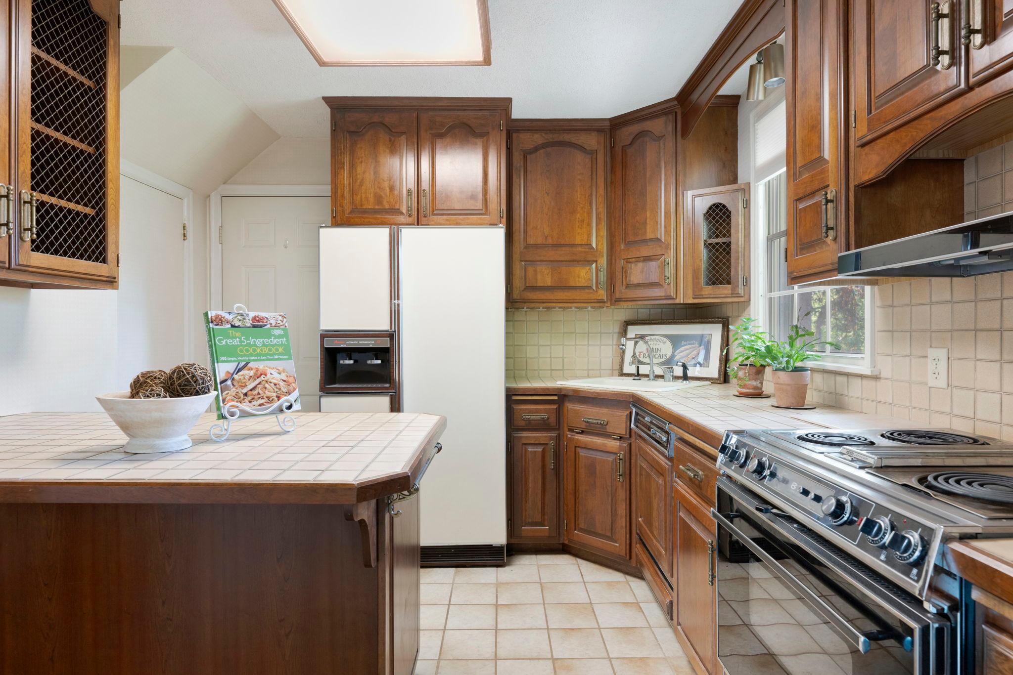 View of Residential at 3125 Dakota Avenue, Saint Louis Park MN 55416, Saint Louis Park (9 of 30) - Mike Wilen | Minnesota Team Real Estate