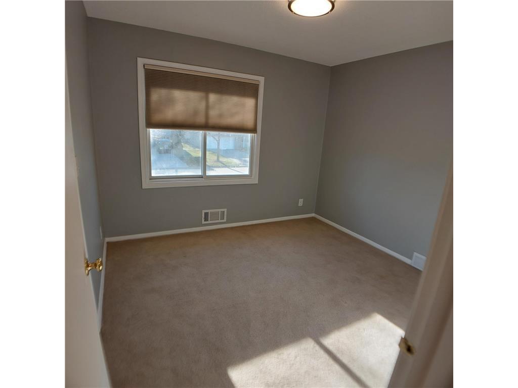 View of Residential at 6325 Halifax Avenue, Edina MN 55424, Edina (12 of 16) - Mike Wilen | Minnesota Team Real Estate