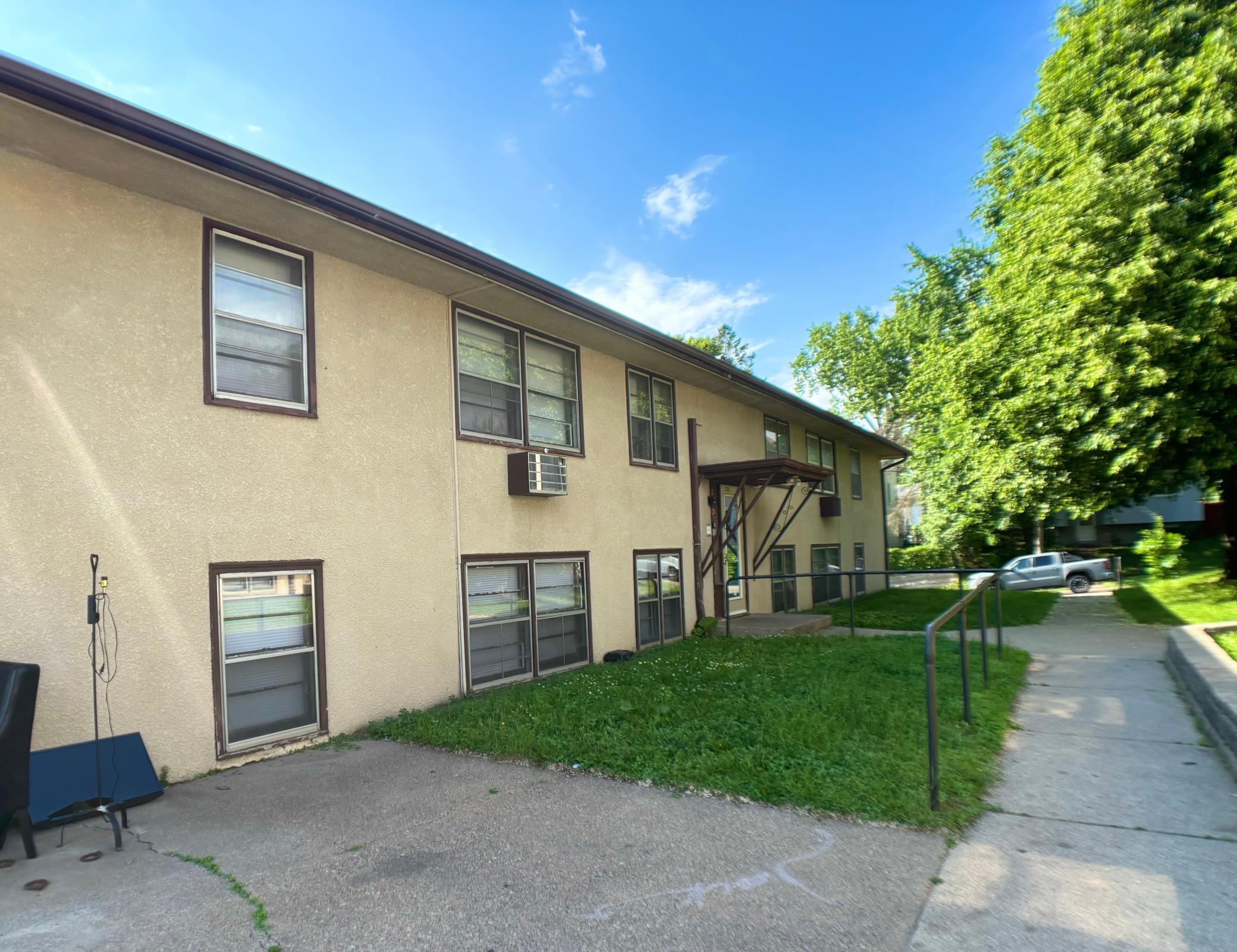 View of Commercial Sale at 330 Magnolia Avenue, Saint Paul MN 55130, Saint Paul (2 of 23) - Mike Wilen | Minnesota Team Real Estate