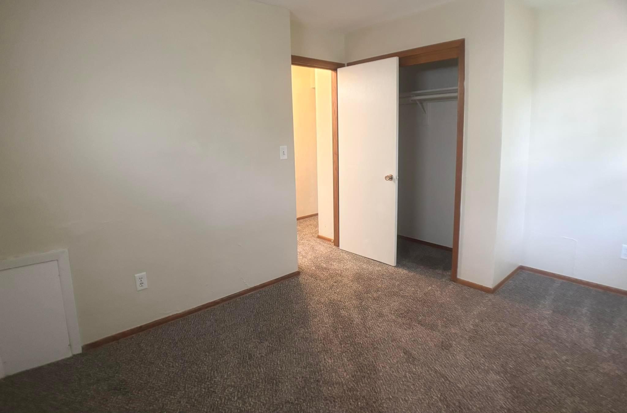 View of Commercial Sale at 330 Magnolia Avenue, Saint Paul MN 55130, Saint Paul (11 of 23) - Mike Wilen | Minnesota Team Real Estate