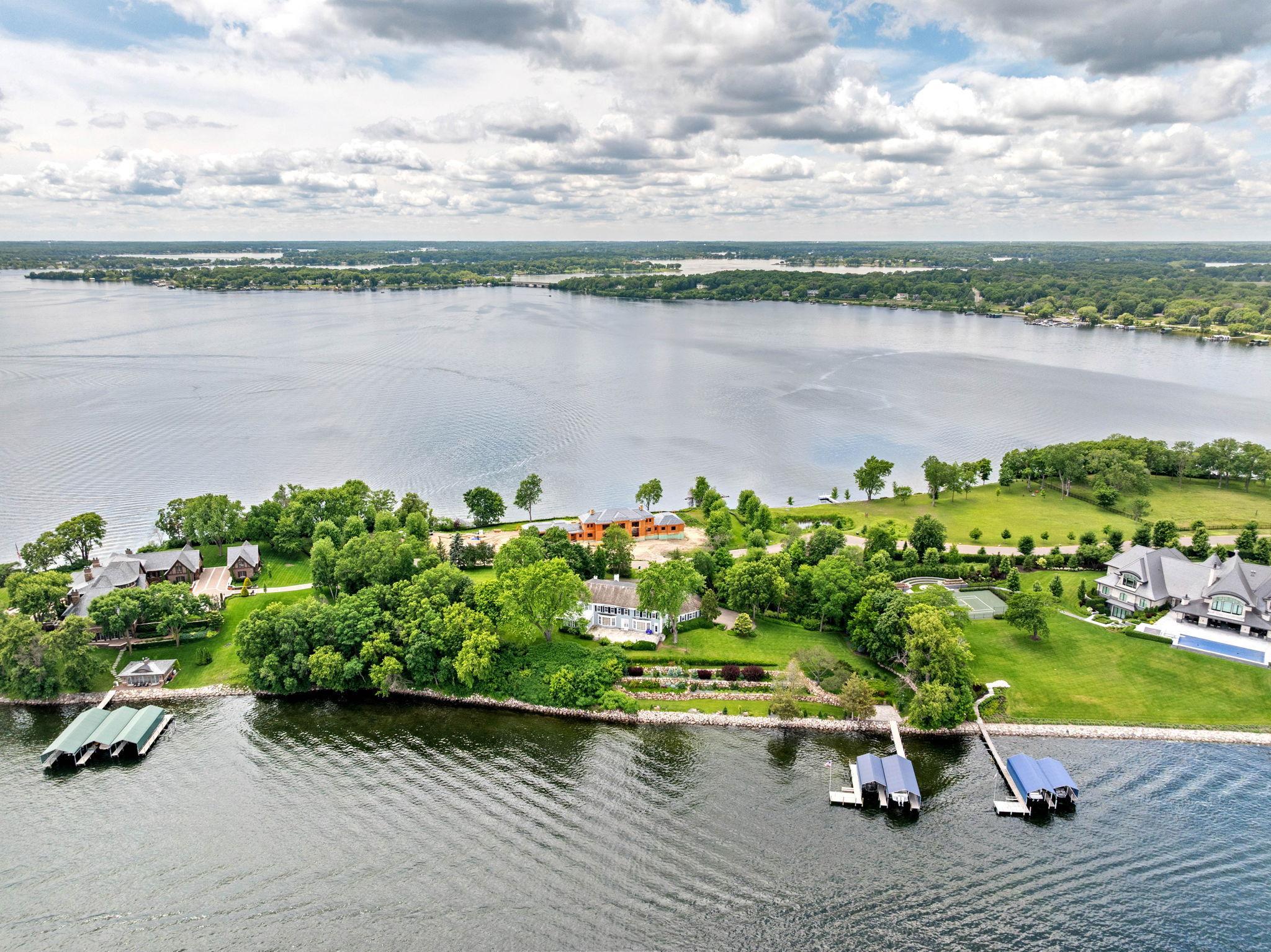 View of Residential at 1480 Bracketts Point Road, Wayzata MN 55391, Wayzata (16 of 20) - Mike Wilen | Minnesota Team Real Estate