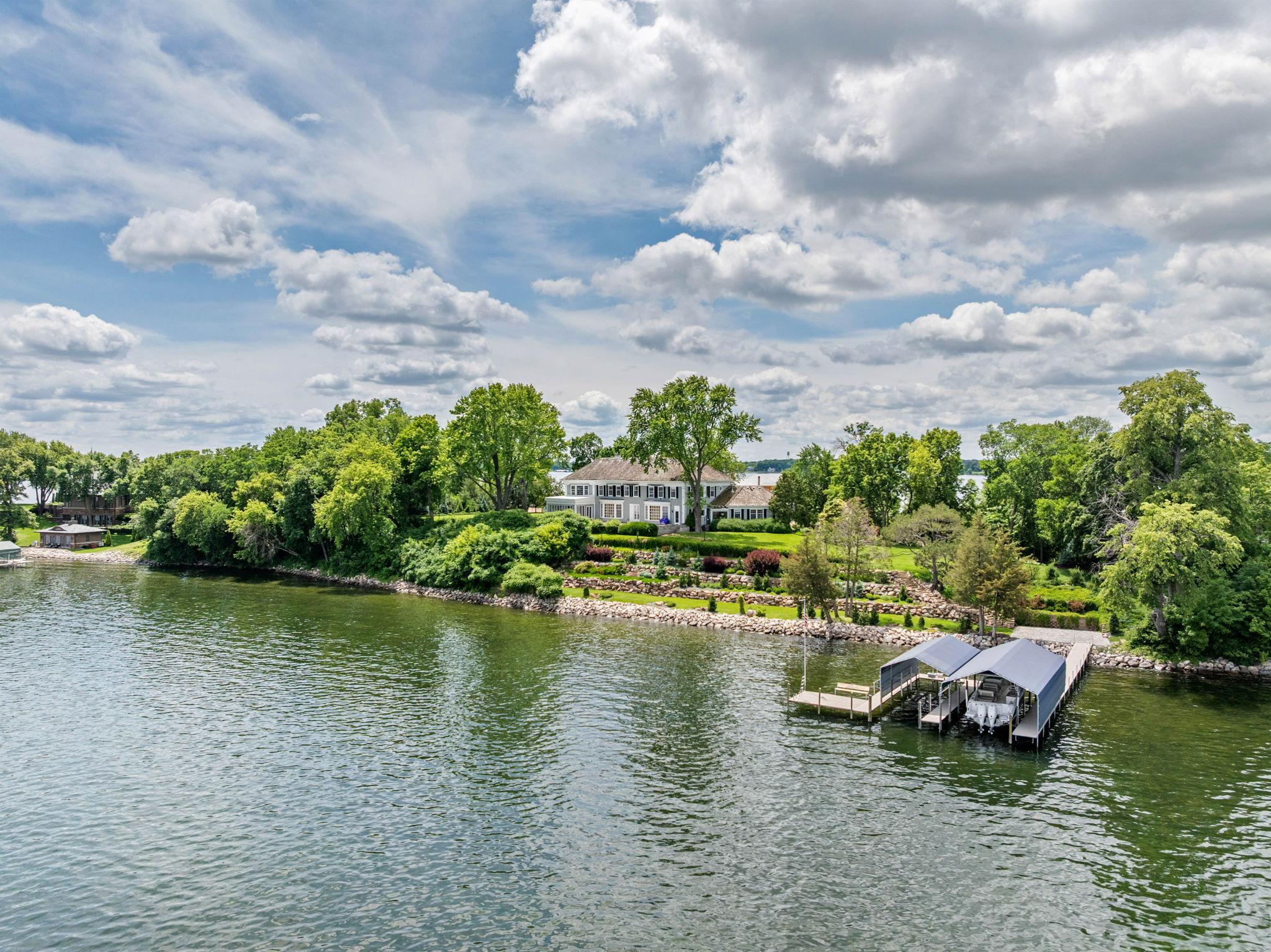 View of Residential at 1480 Bracketts Point Road, Wayzata MN 55391, Wayzata (9 of 20) - Mike Wilen | Minnesota Team Real Estate