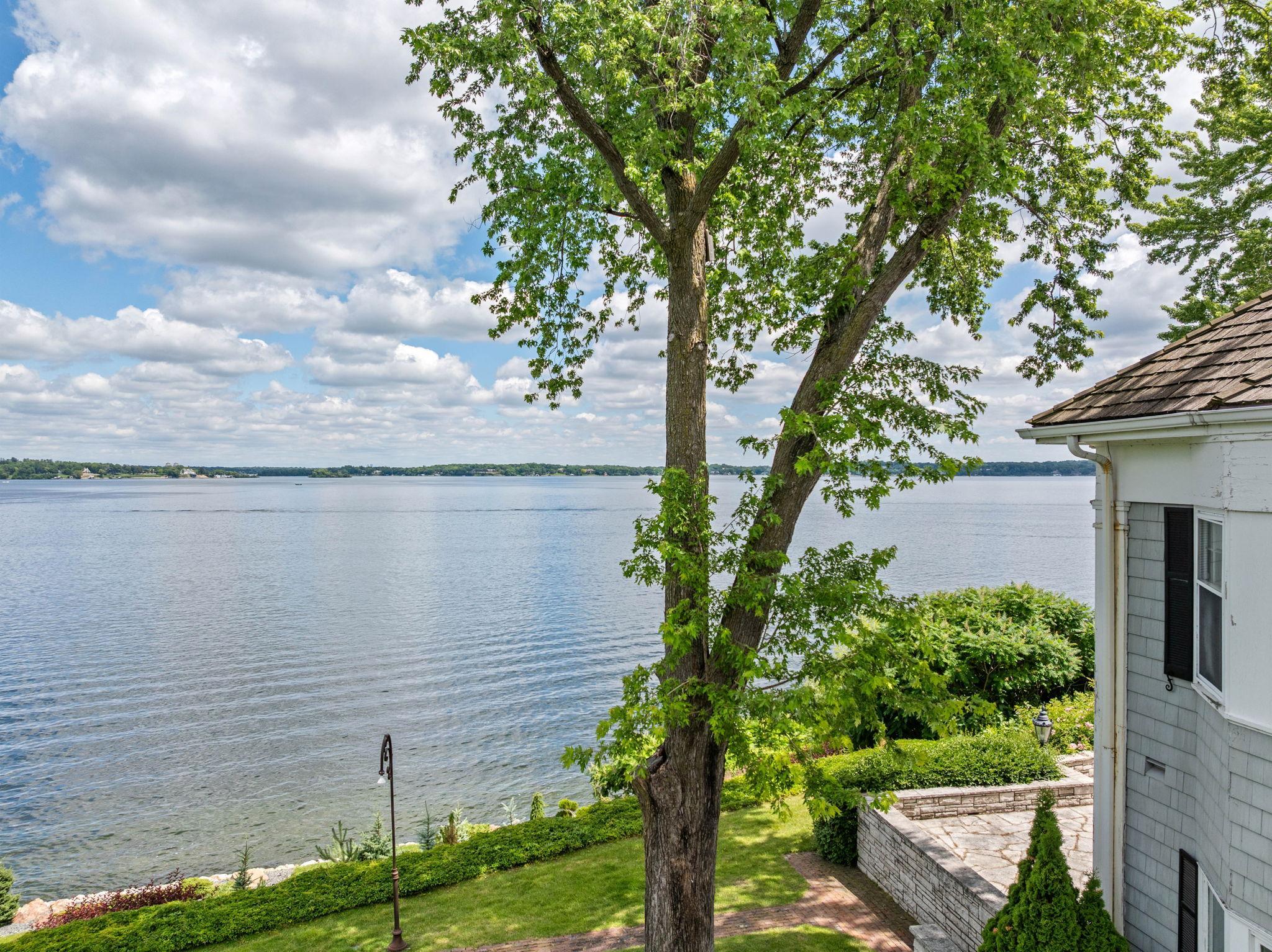 View of Residential at 1480 Bracketts Point Road, Wayzata MN 55391, Wayzata (7 of 20) - Mike Wilen | Minnesota Team Real Estate
