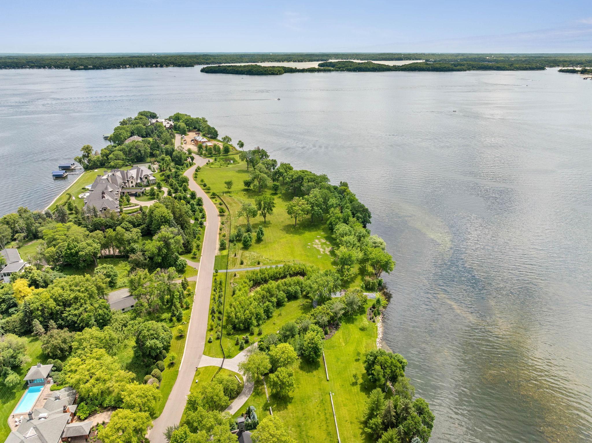 View of Land at 1365 Bracketts Point Road, Wayzata MN 55391, Wayzata (14 of 25) - Mike Wilen | Minnesota Team Real Estate