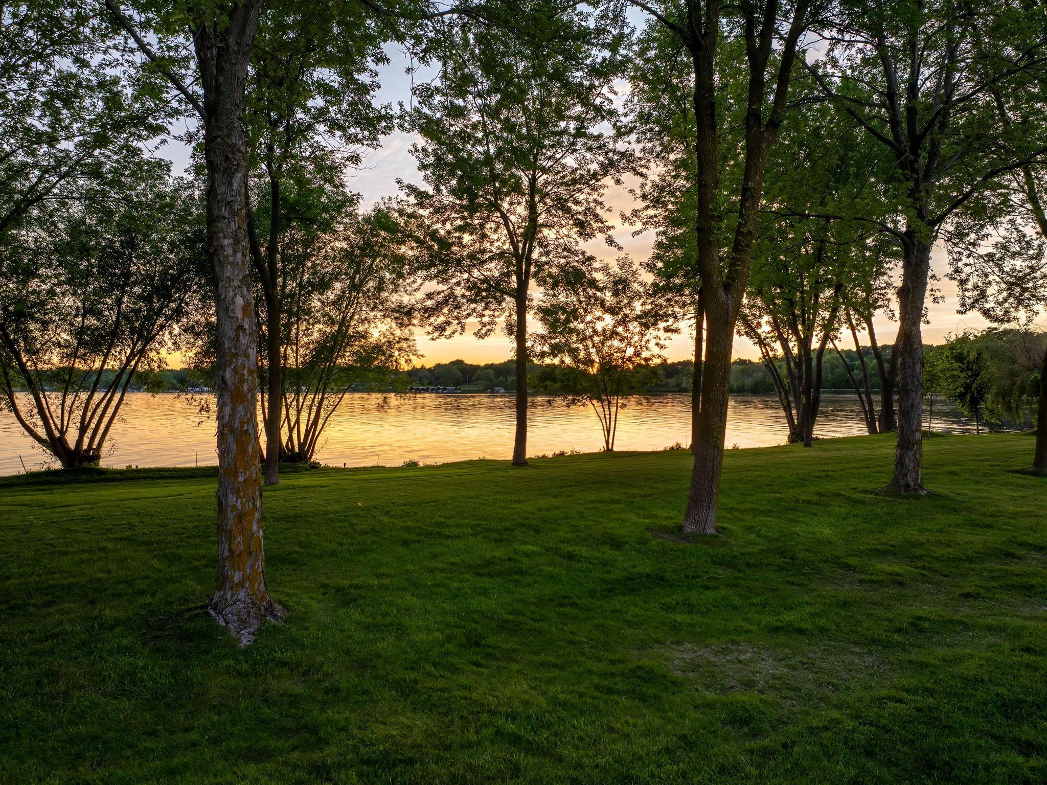 View of Land at 1365 Bracketts Point Road, Wayzata MN 55391, Wayzata (9 of 25) - Mike Wilen | Minnesota Team Real Estate