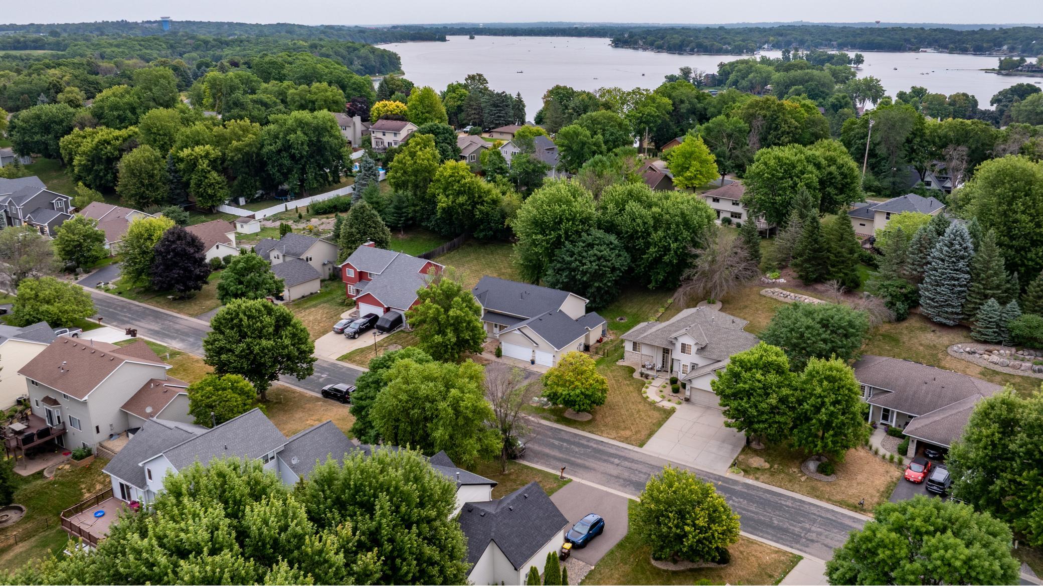 View of Residential at 15071 Appaloosa Trail, Prior Lake MN 55372, Prior Lake (4 of 29) - Mike Wilen | Minnesota Team Real Estate
