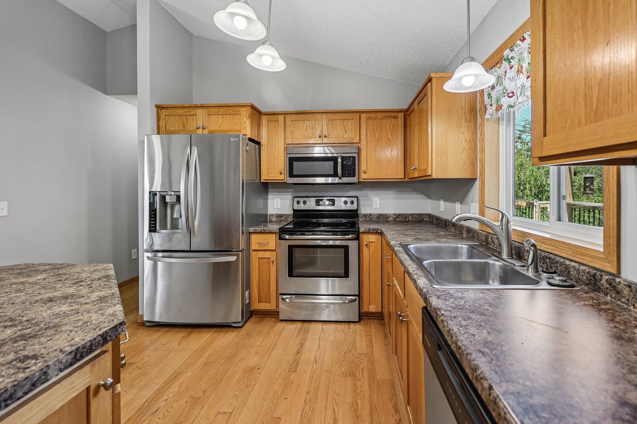 View of Residential at 425 66th Street, Waverly MN 55390, Waverly (9 of 44) - Mike Wilen | Minnesota Team Real Estate