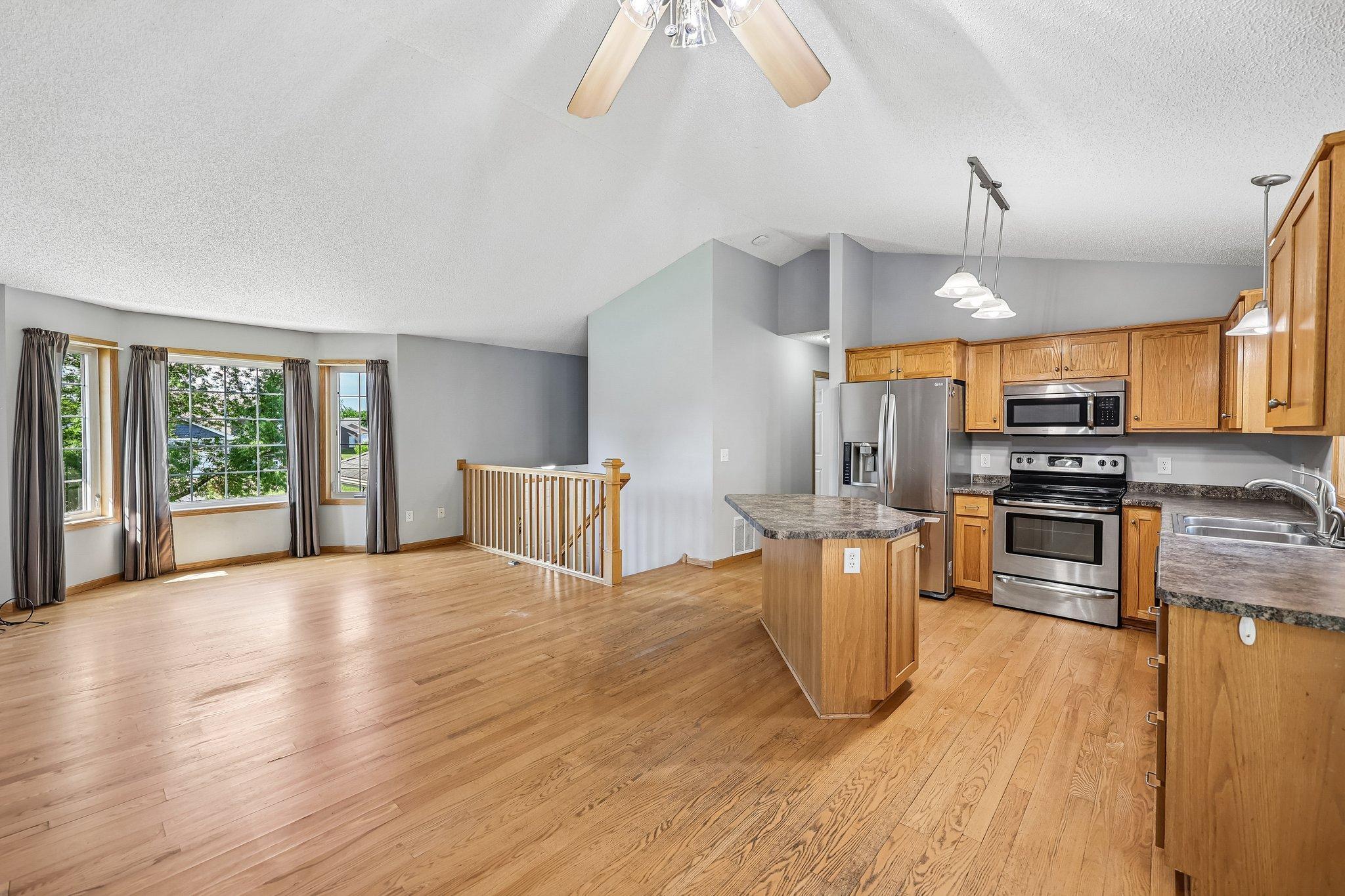 View of Residential at 425 66th Street, Waverly MN 55390, Waverly (7 of 44) - Mike Wilen | Minnesota Team Real Estate