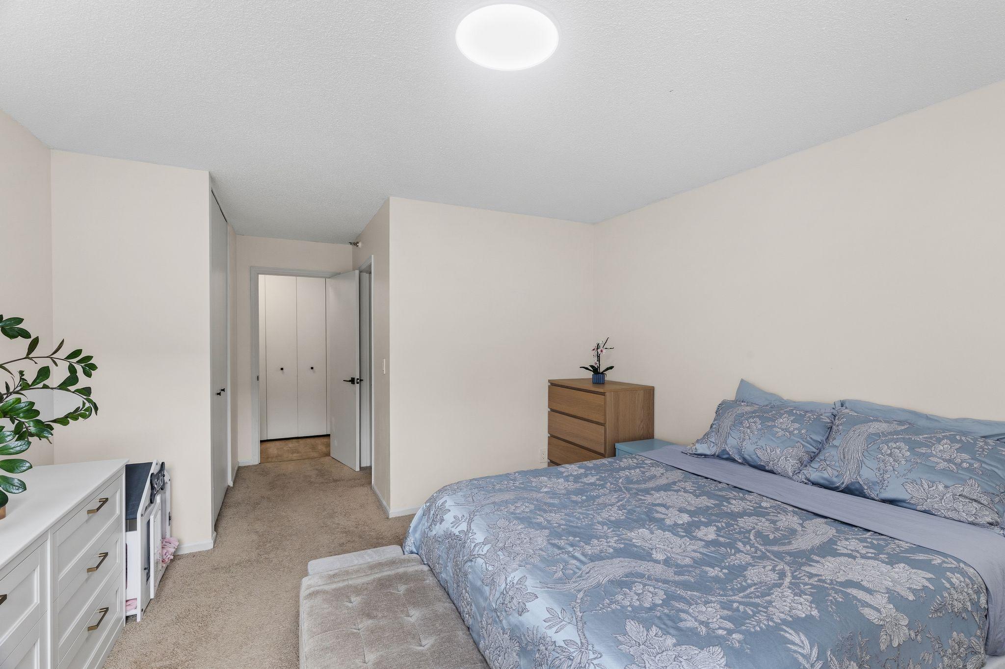 View of Residential at 401 1st Street #318, Minneapolis MN 55401, Minneapolis (14 of 30) - Mike Wilen | Minnesota Team Real Estate