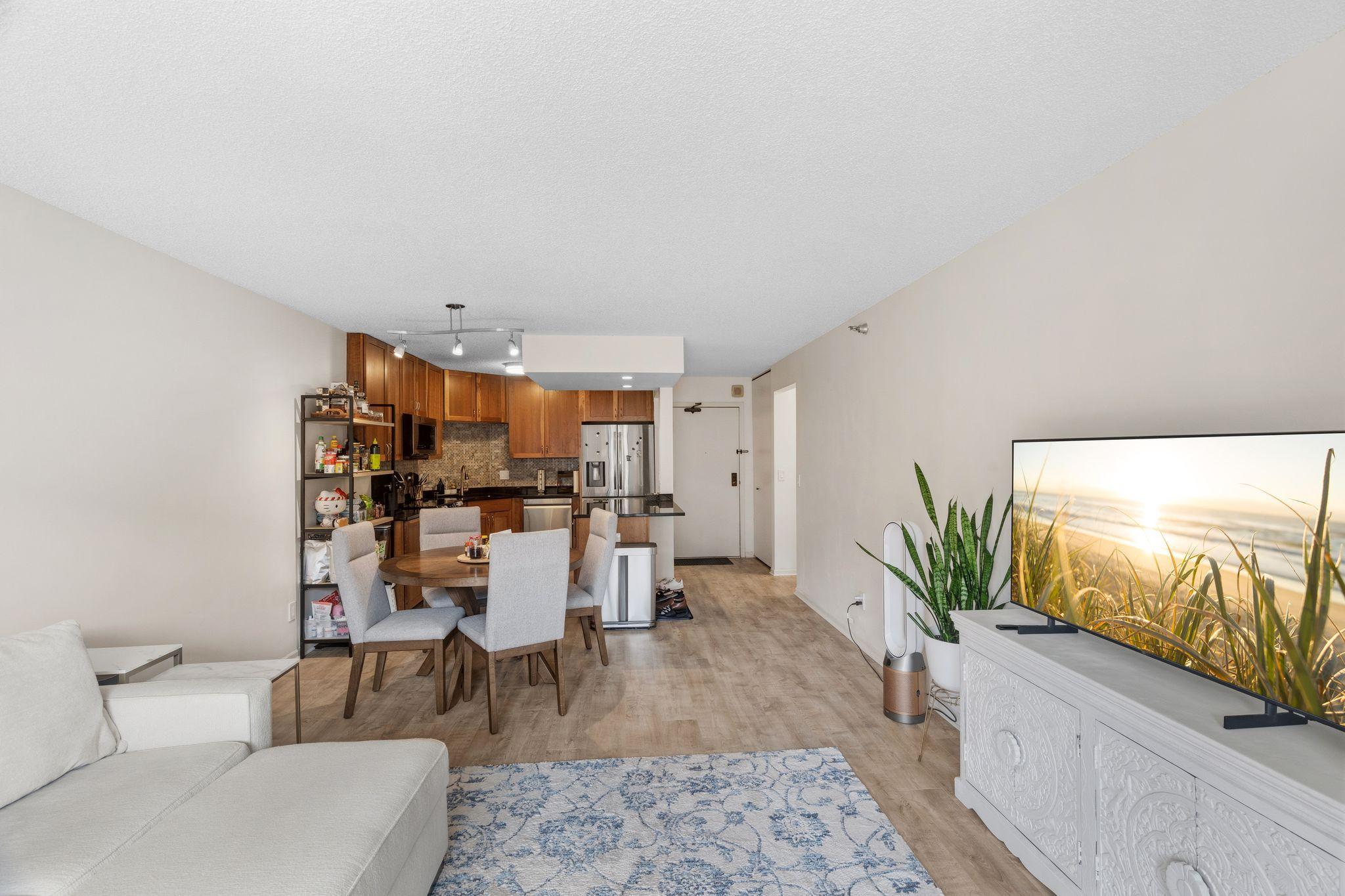 View of Residential at 401 1st Street #318, Minneapolis MN 55401, Minneapolis (5 of 30) - Mike Wilen | Minnesota Team Real Estate