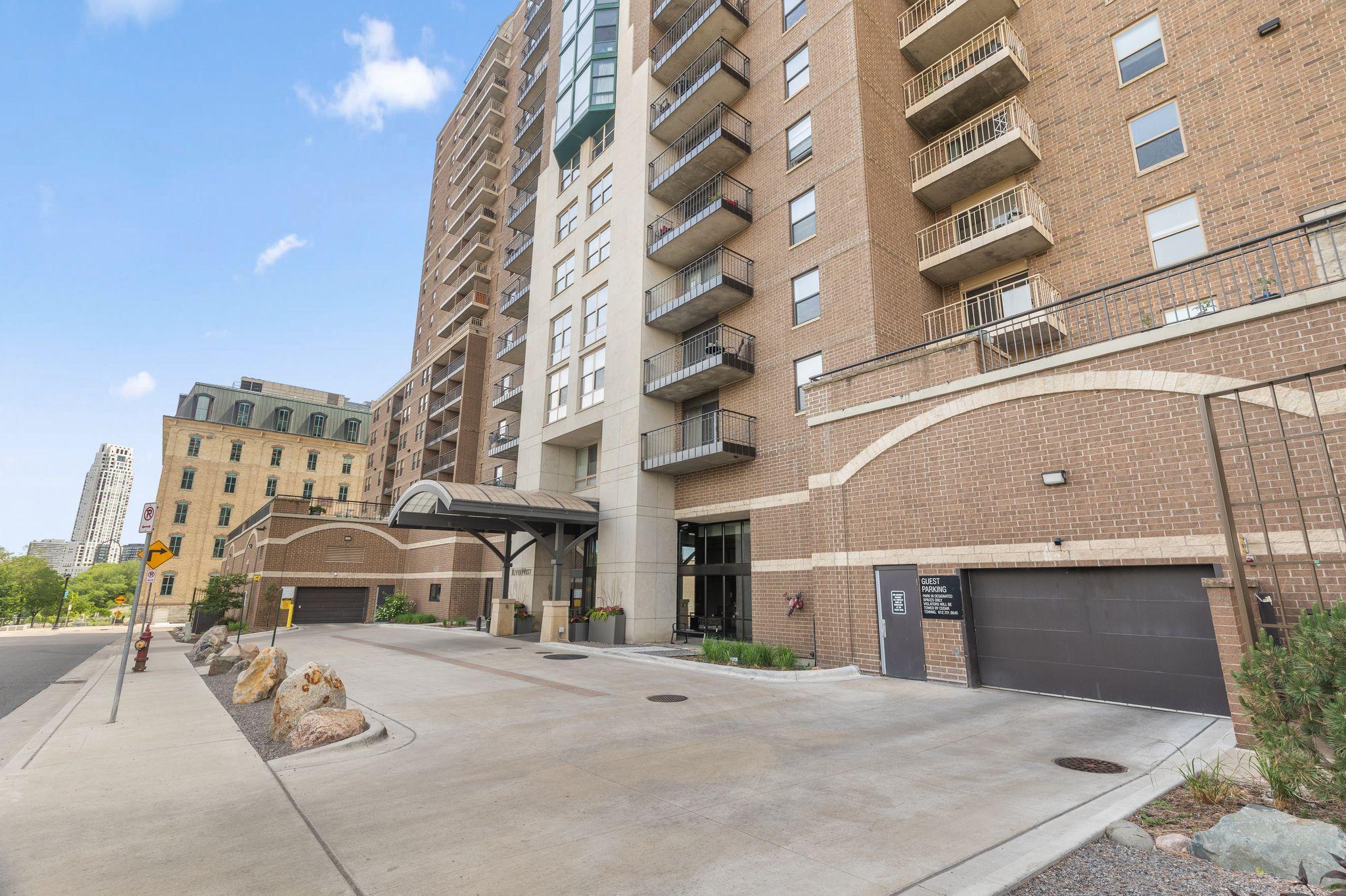 View of Residential at 401 1st Street #318, Minneapolis MN 55401, Minneapolis (21 of 30) - Mike Wilen | Minnesota Team Real Estate