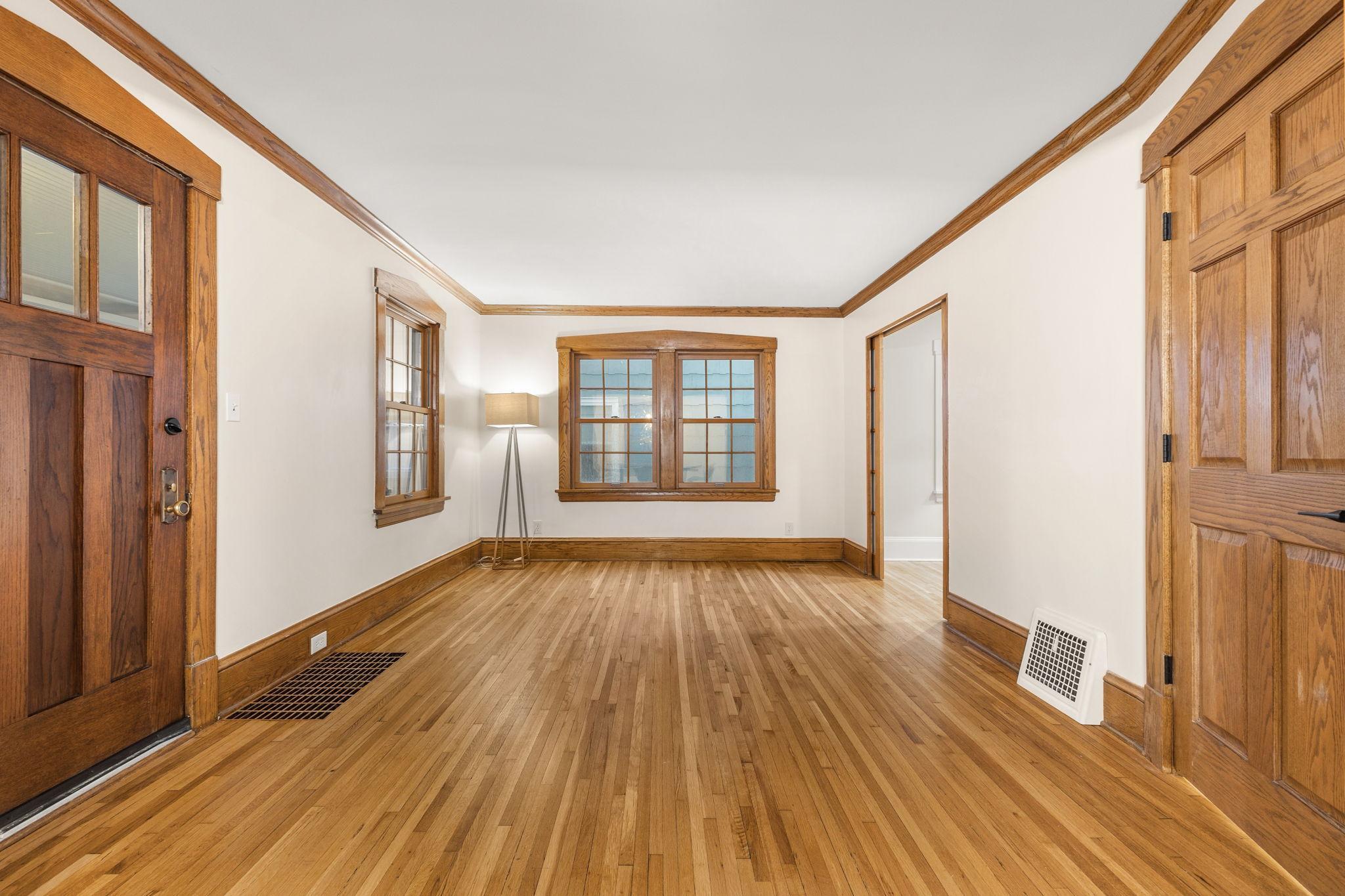 View of Residential at 6045 Clinton Avenue, Minneapolis MN 55419, Minneapolis (13 of 77) - Mike Wilen | Minnesota Team Real Estate