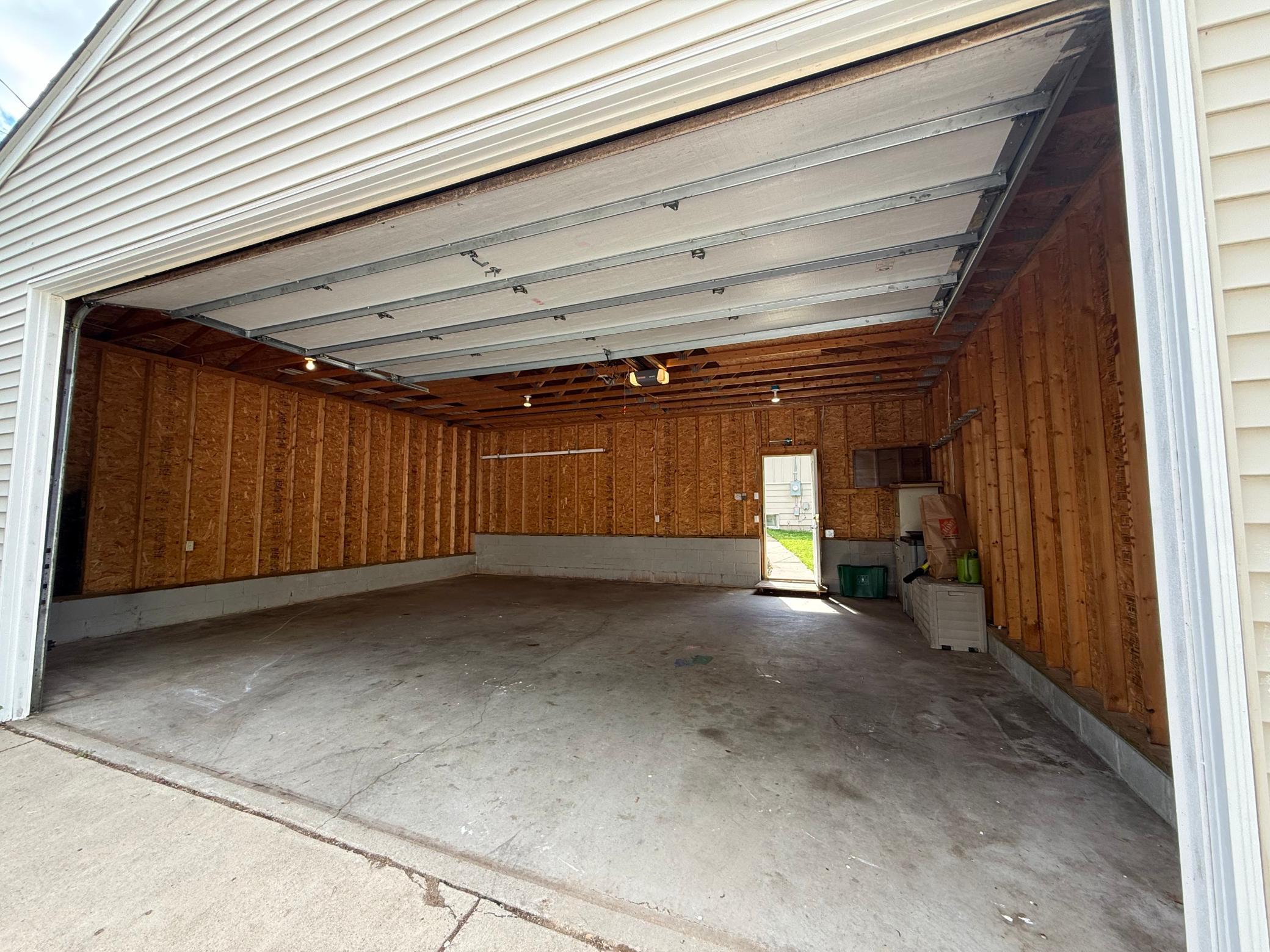 View of Residential at 6045 Clinton Avenue, Minneapolis MN 55419, Minneapolis (59 of 77) - Mike Wilen | Minnesota Team Real Estate