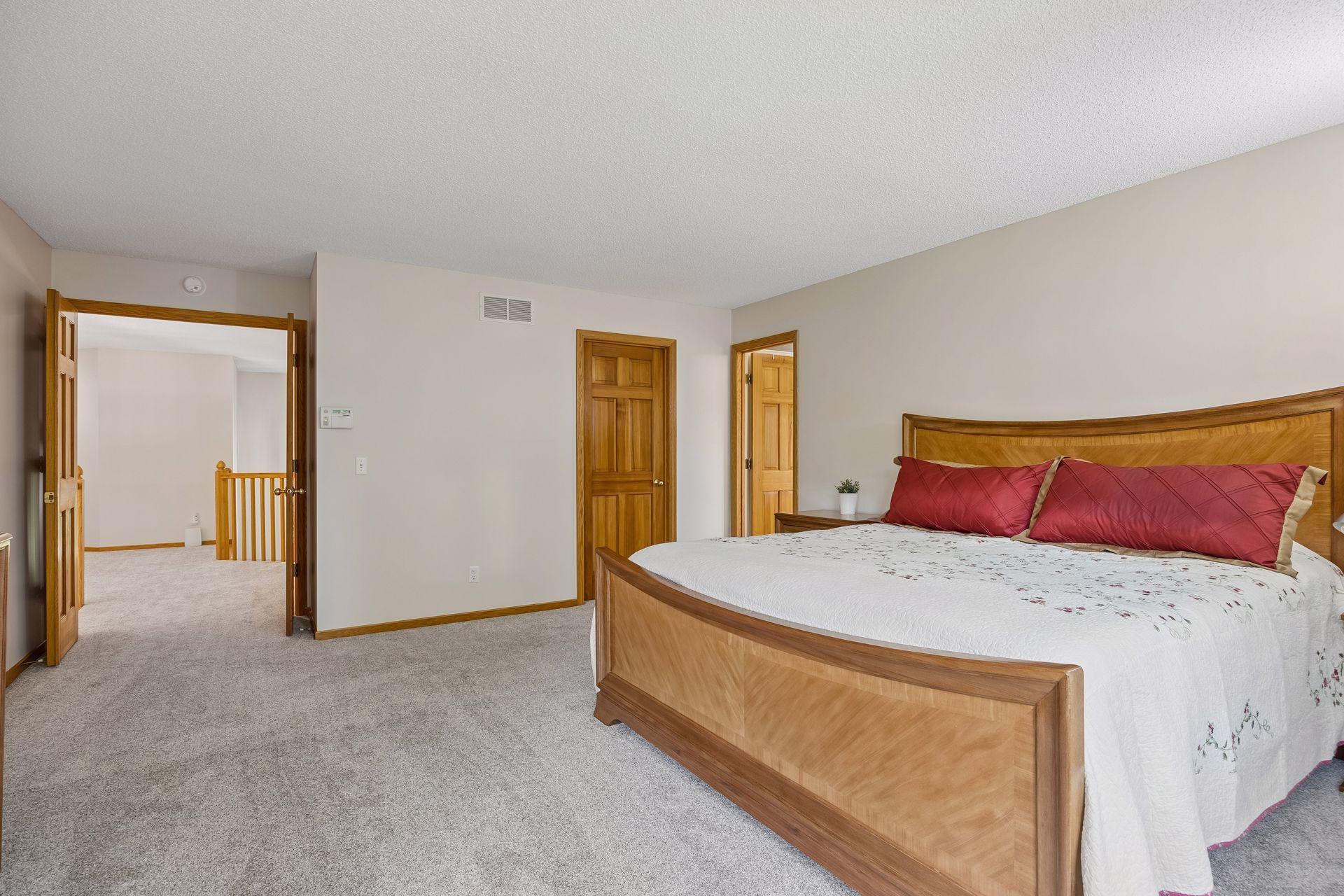 View of Residential at 710 Olive Lane, Plymouth MN 55447, Plymouth (30 of 77) - Mike Wilen | Minnesota Team Real Estate