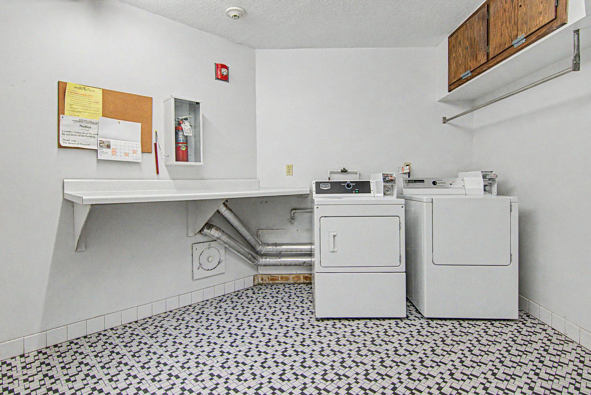 View of Residential at 255 Westview Drive #111, West Saint Paul MN 55118, West Saint Paul (16 of 25) - Mike Wilen | Minnesota Team Real Estate